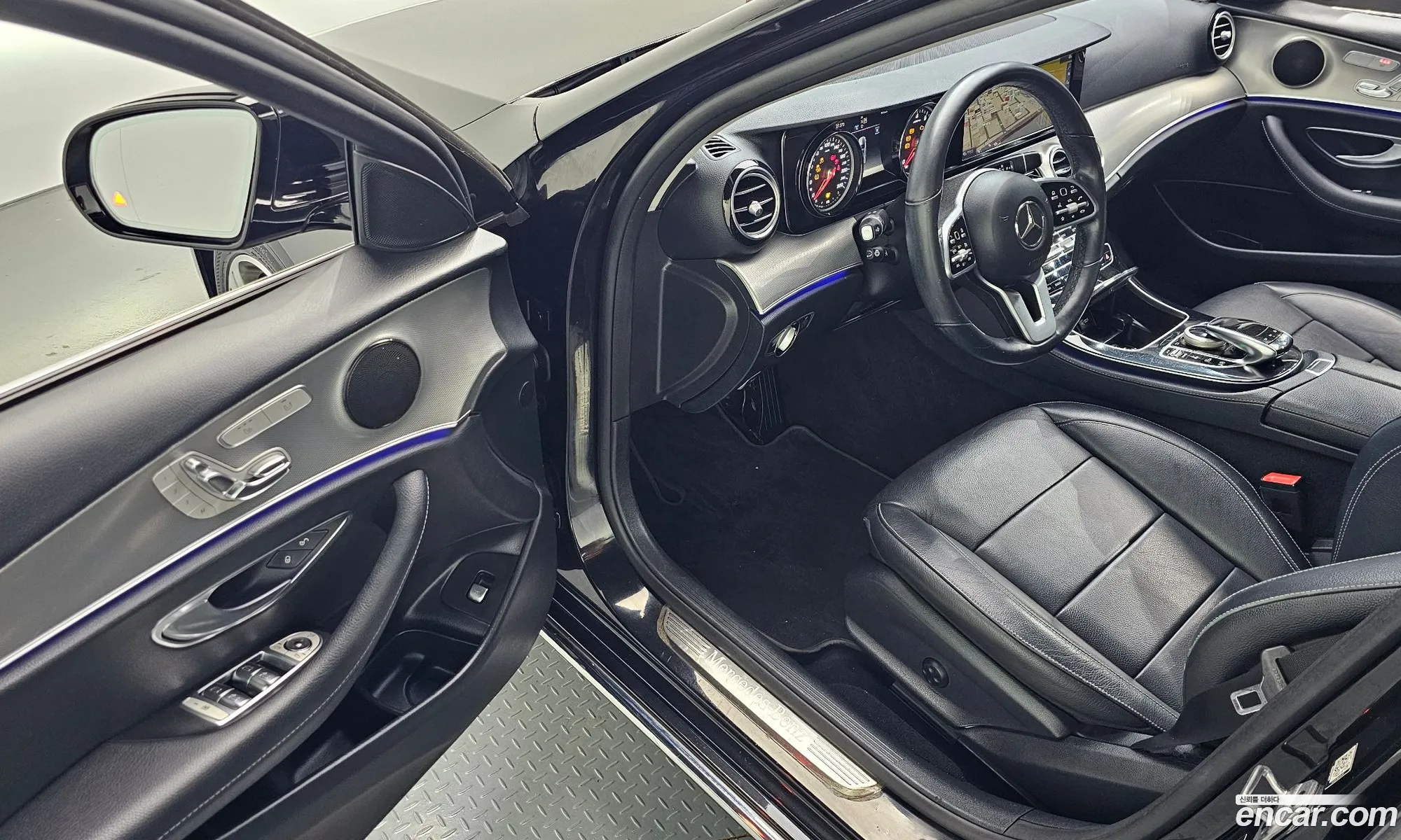Mercedes-Benz E-Class W213 2018 — 19