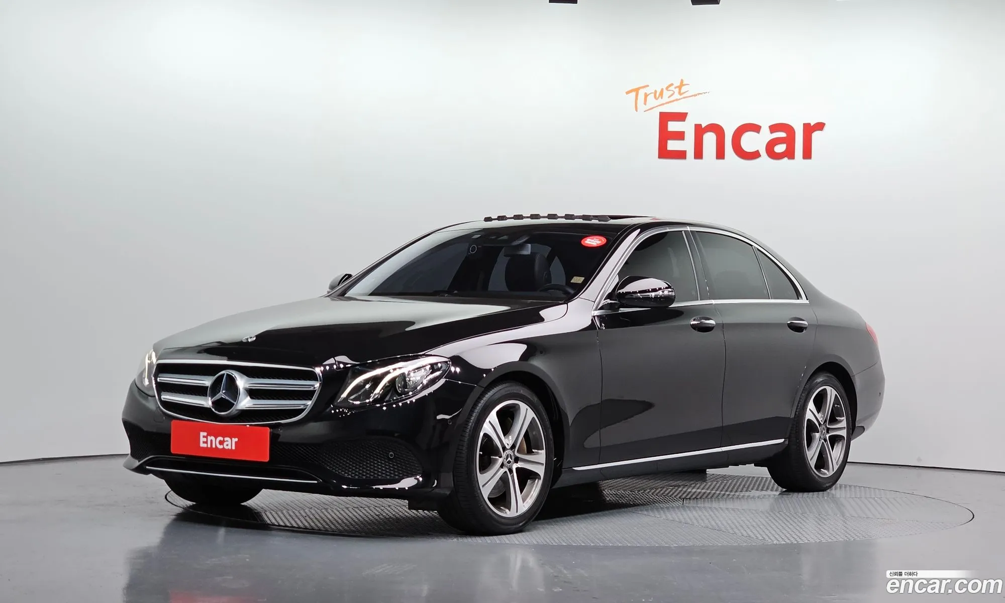 Mercedes-Benz E-Class W213 2018 — 9