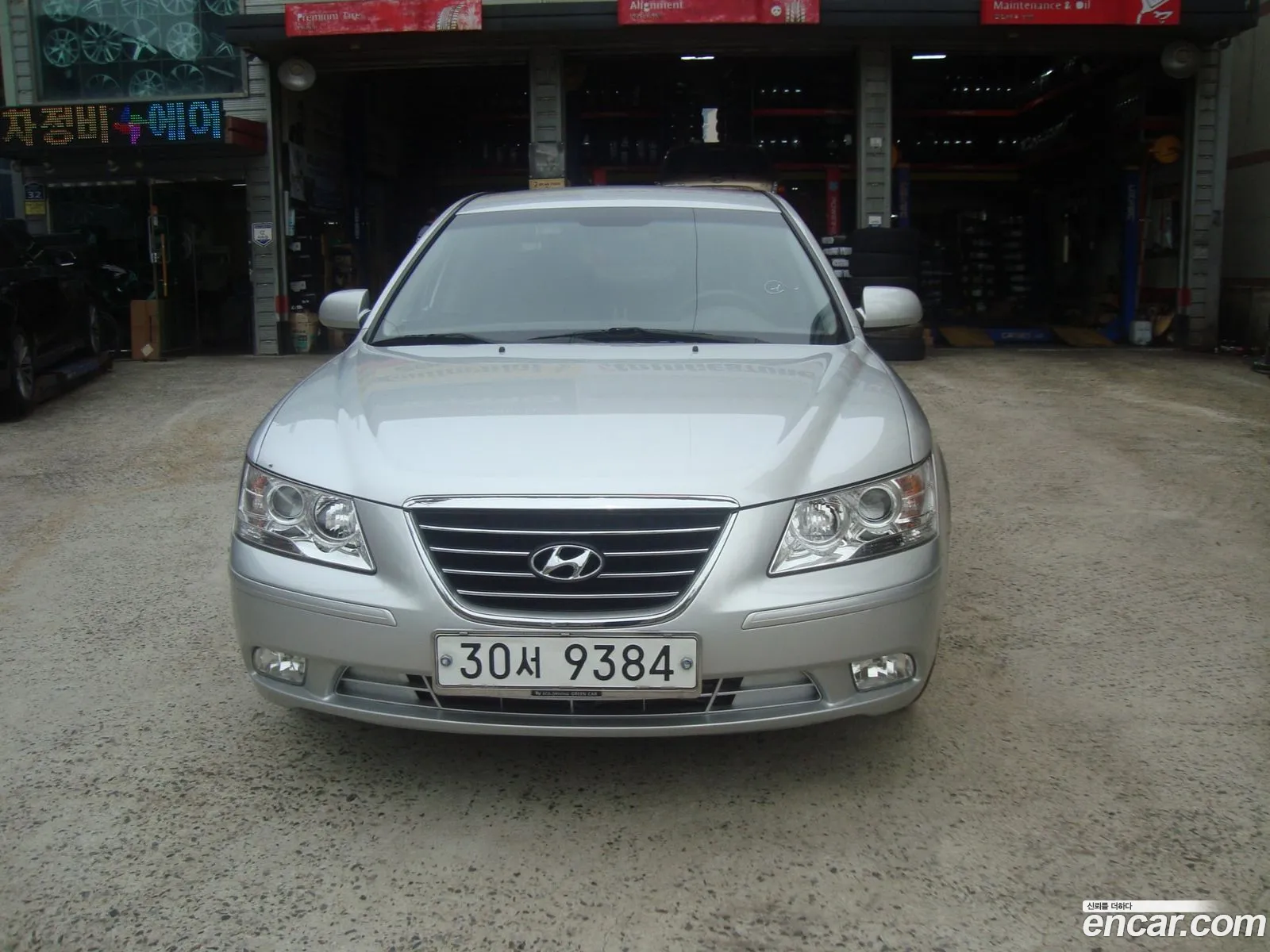Hyundai NF Sonata Transform