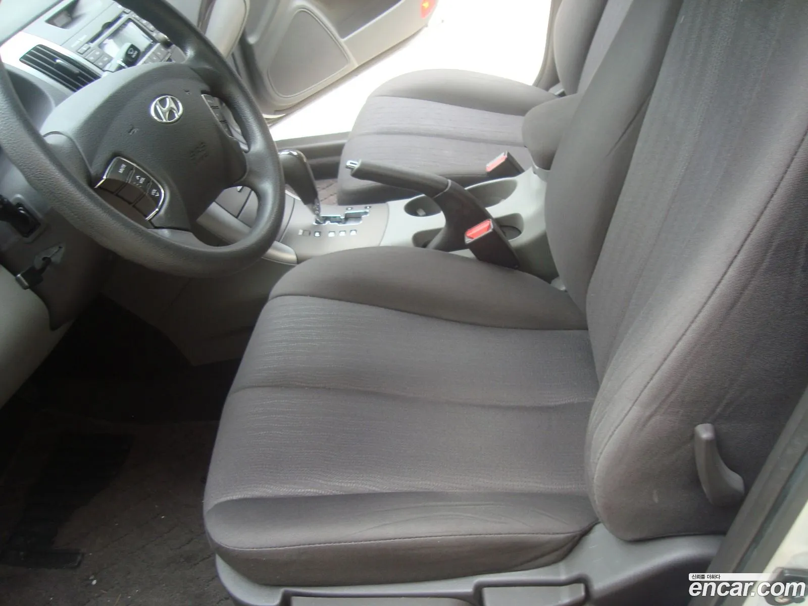 Hyundai NF Sonata Transform 2008 — 11