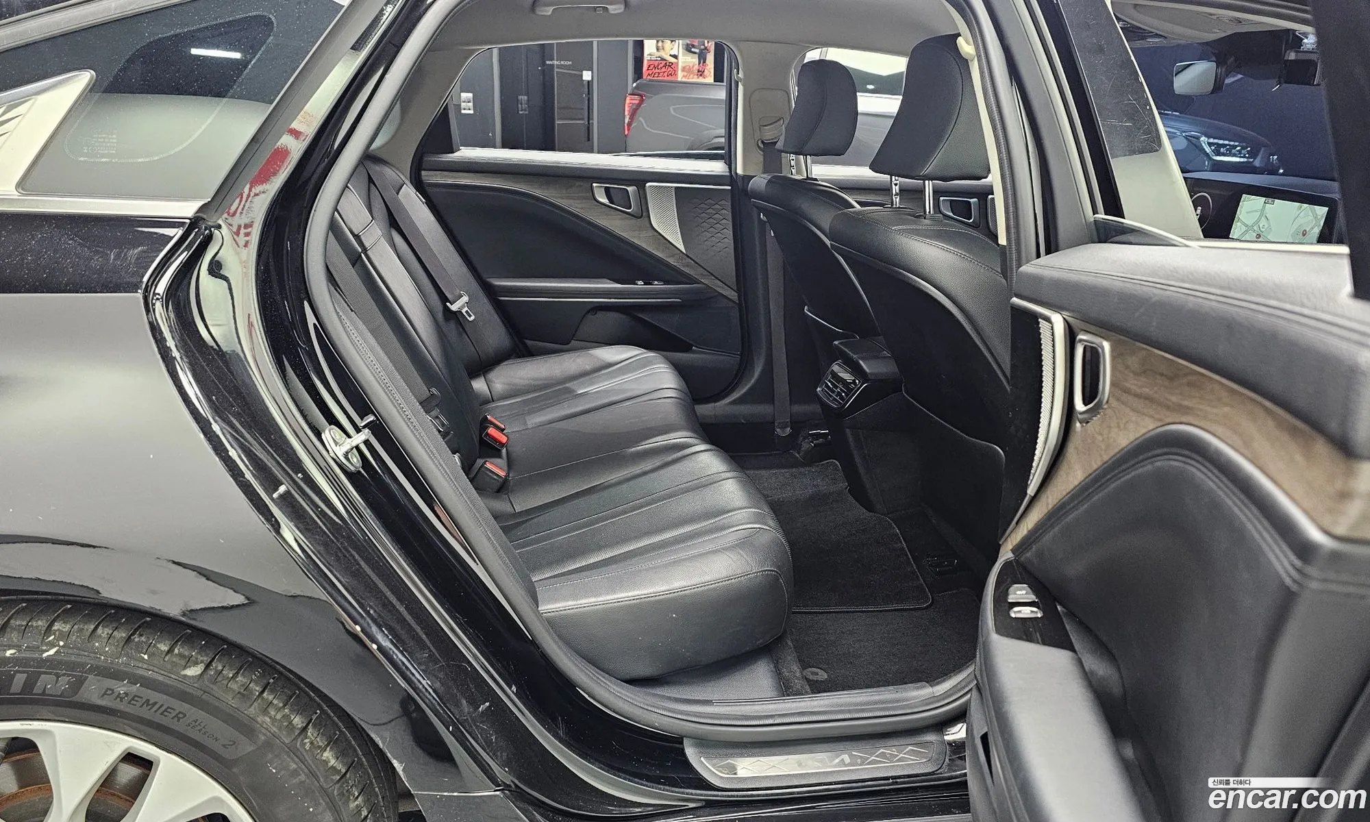 Kia K8 2021 — 11