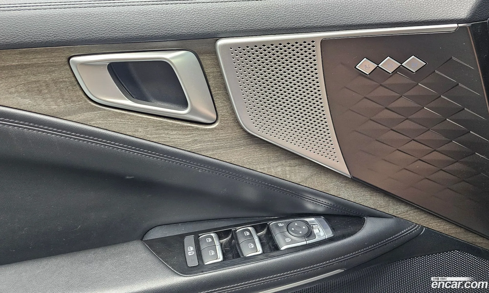 Kia K8 2021 — 12