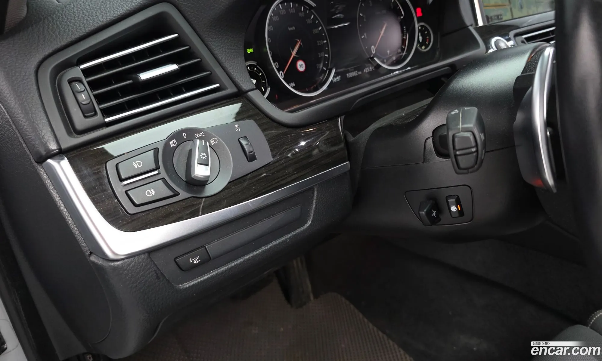 BMW 5 Series 2016 WBA5A5107GG179358 — 10