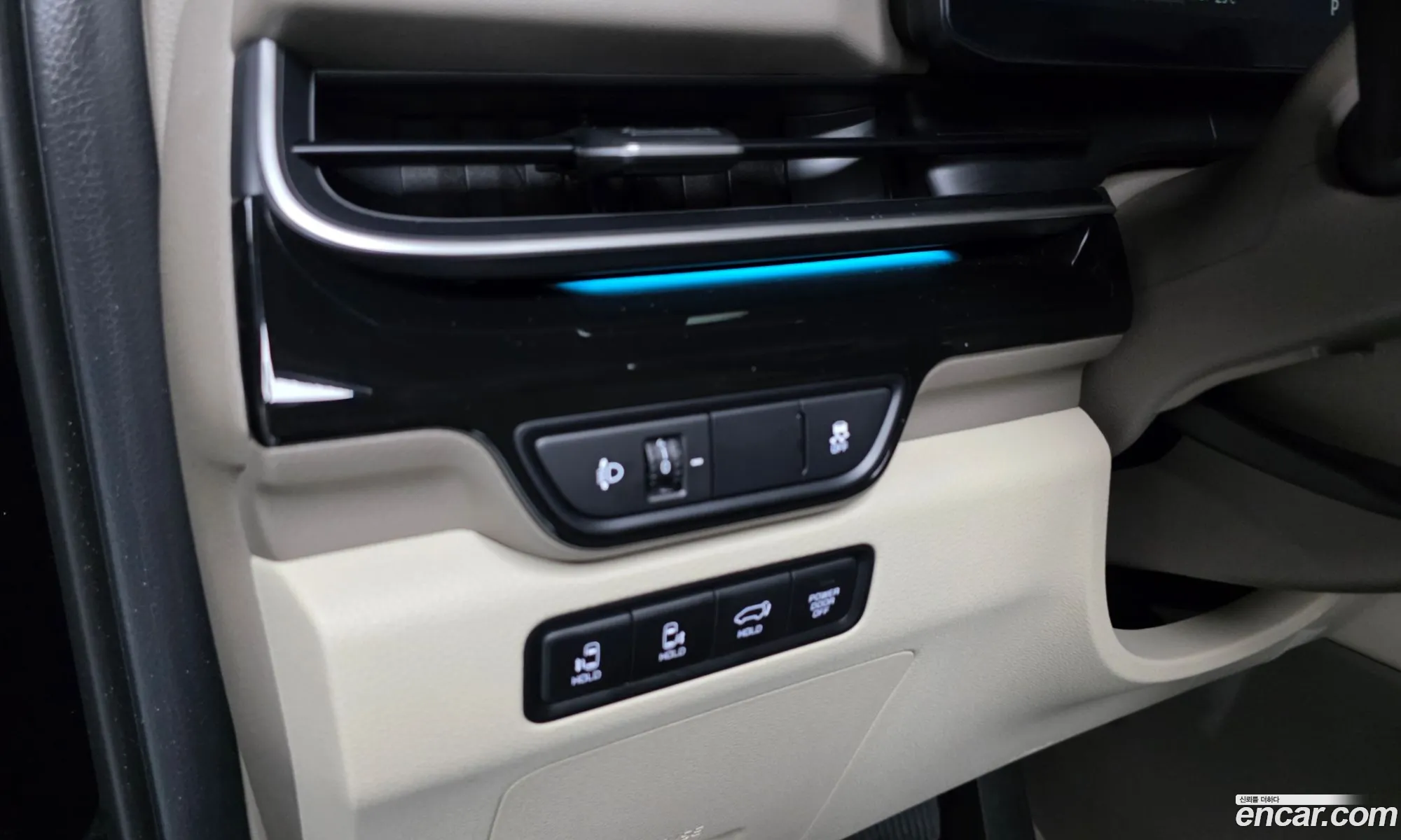 Kia Carnival 2024 — 22