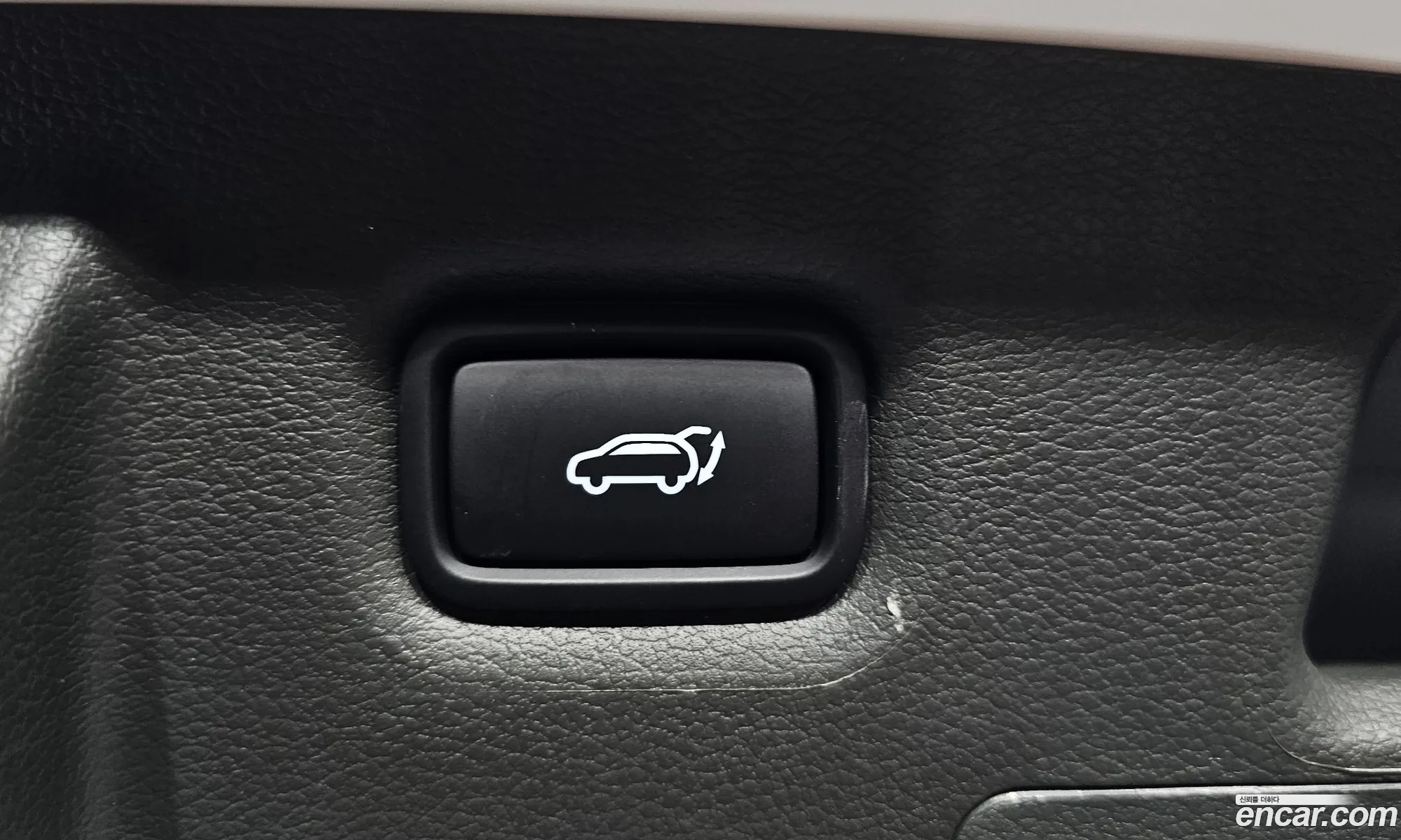 Hyundai Santa Fe 2023 — 34