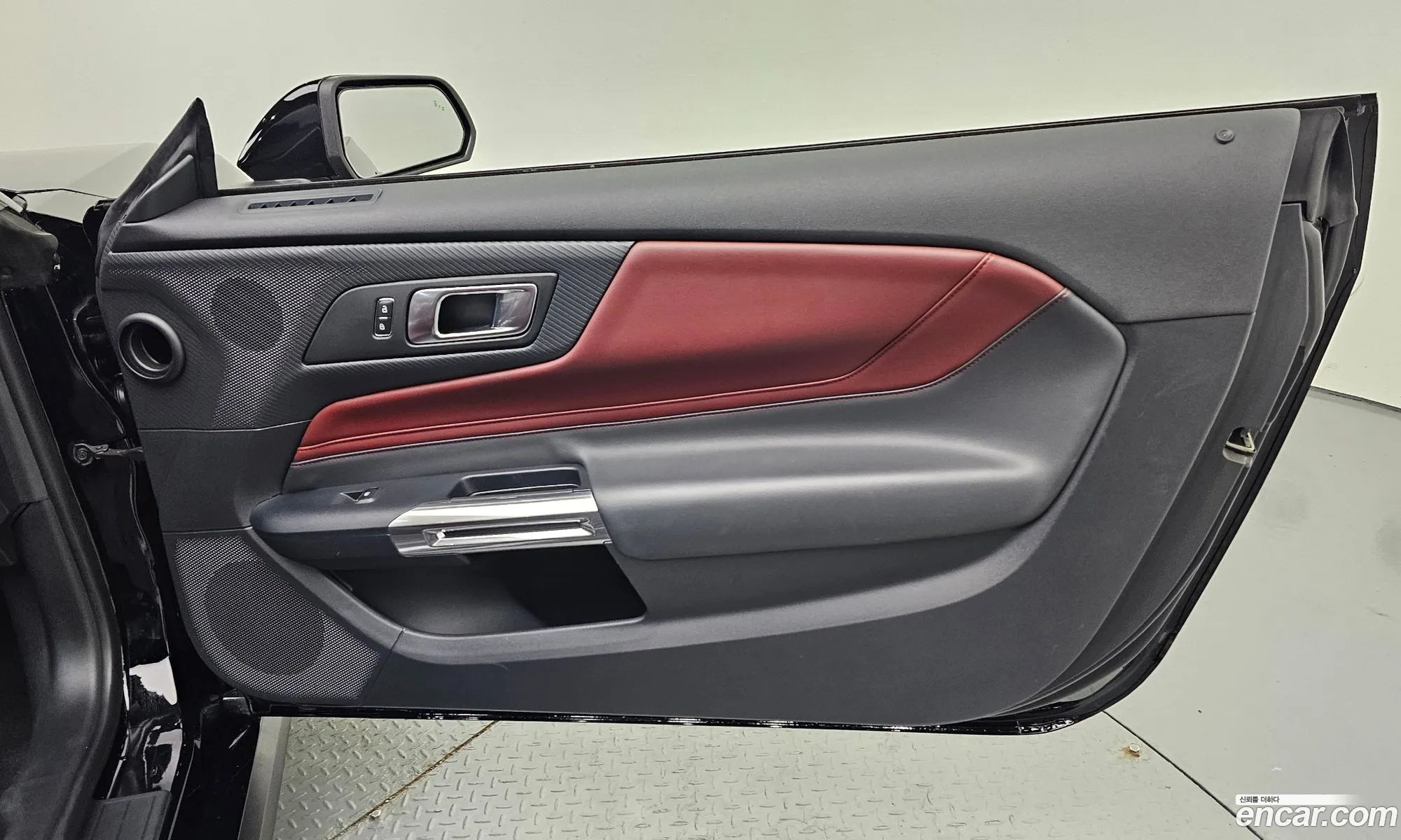 Ford Mustang 7th Gen 2024 — 7