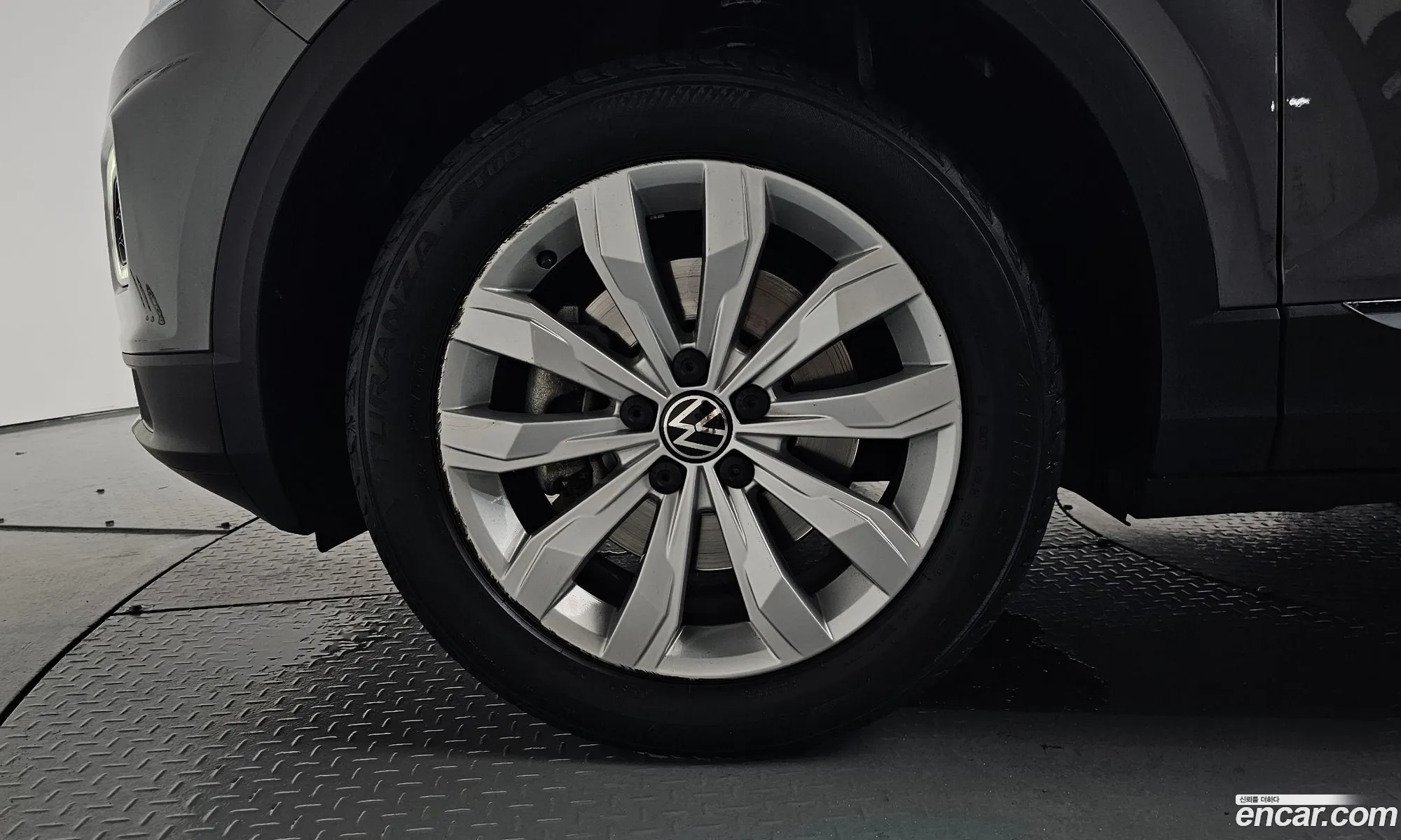 Volkswagen T-Roc 2021 — 4