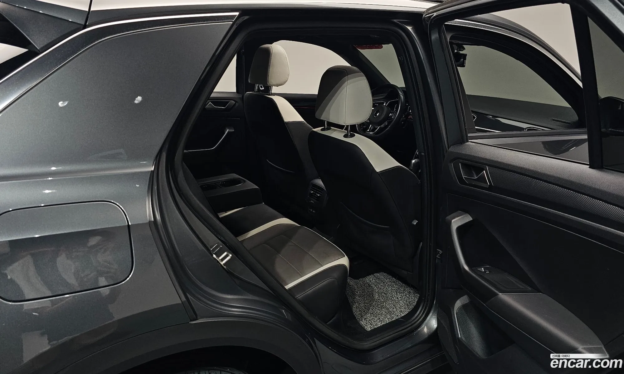 Volkswagen T-Roc 2021 — 18