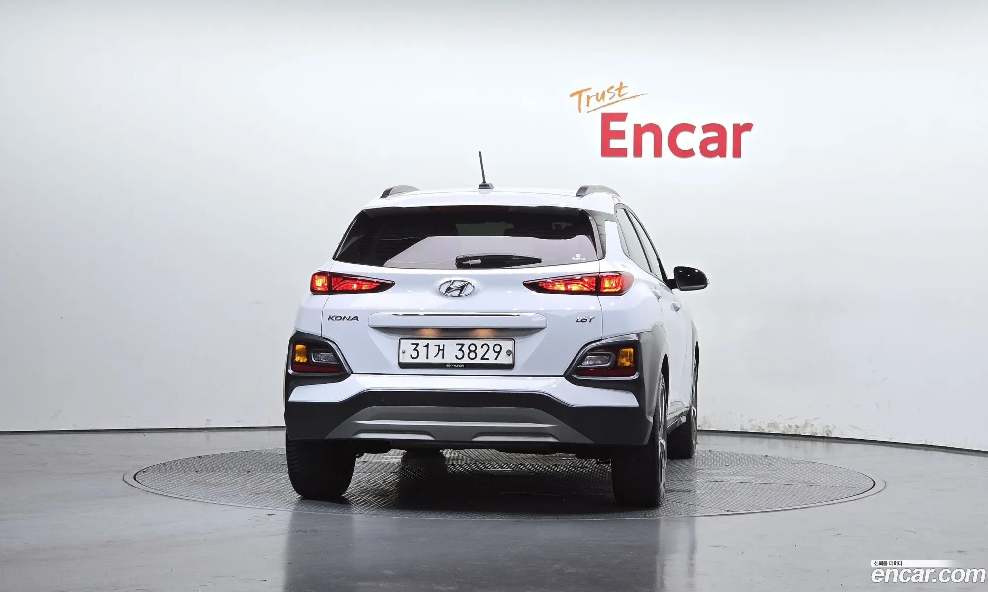 Hyundai Kona 2018 — 12