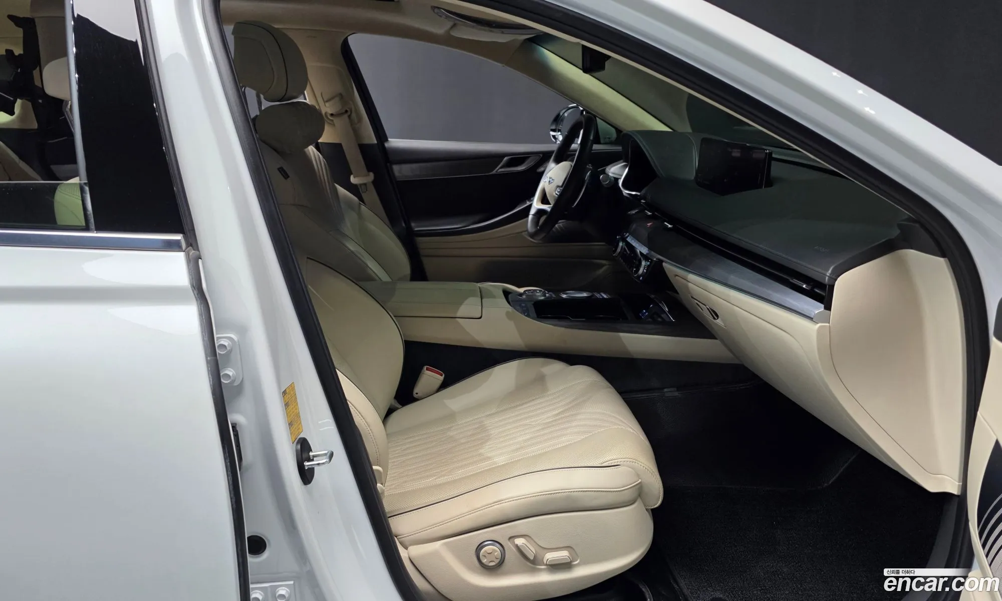 Genesis G80 2021 — 12