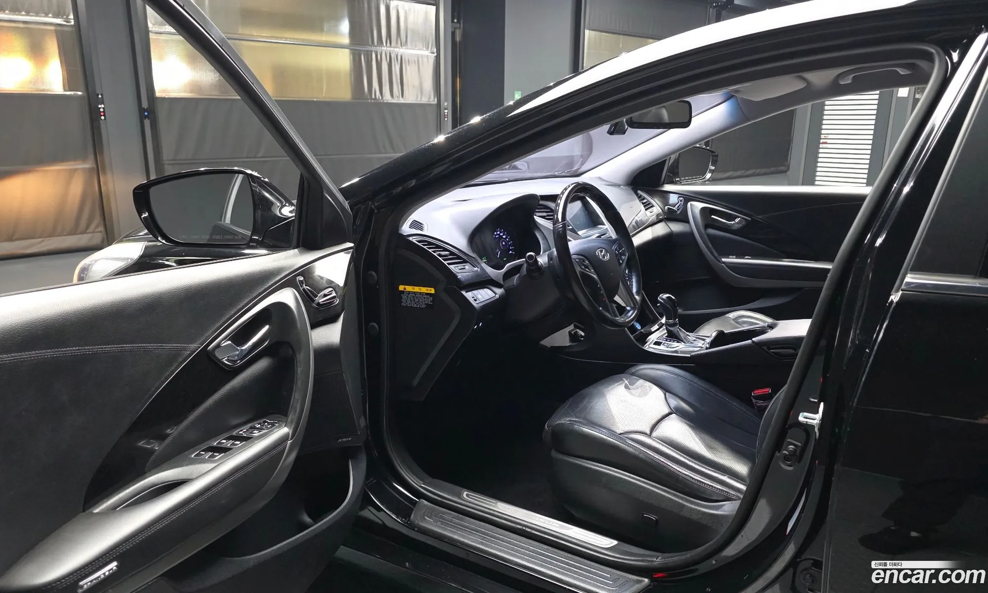 Hyundai Grandeur HG Hybrid 2015 — 8