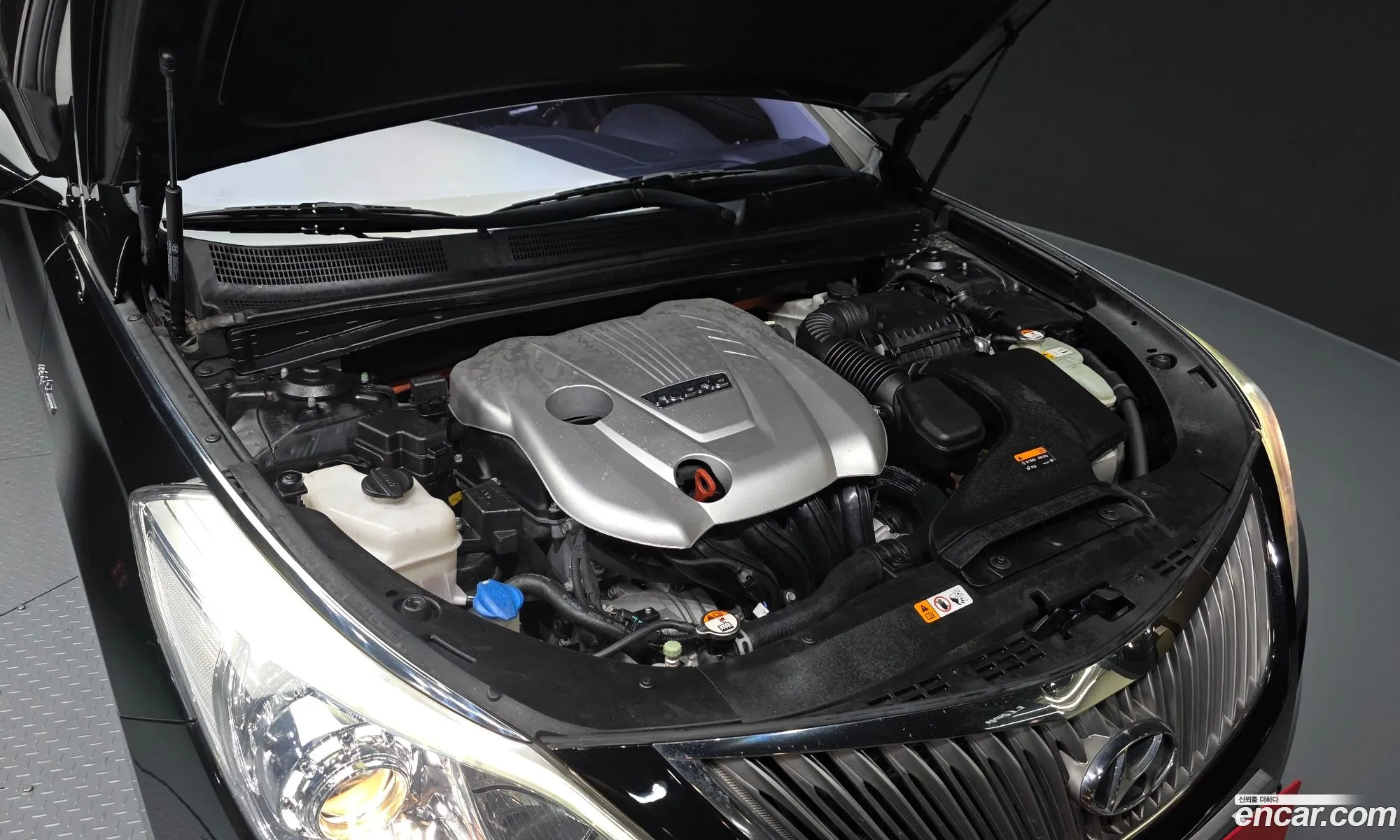 Hyundai Grandeur HG Hybrid 2015 — 9