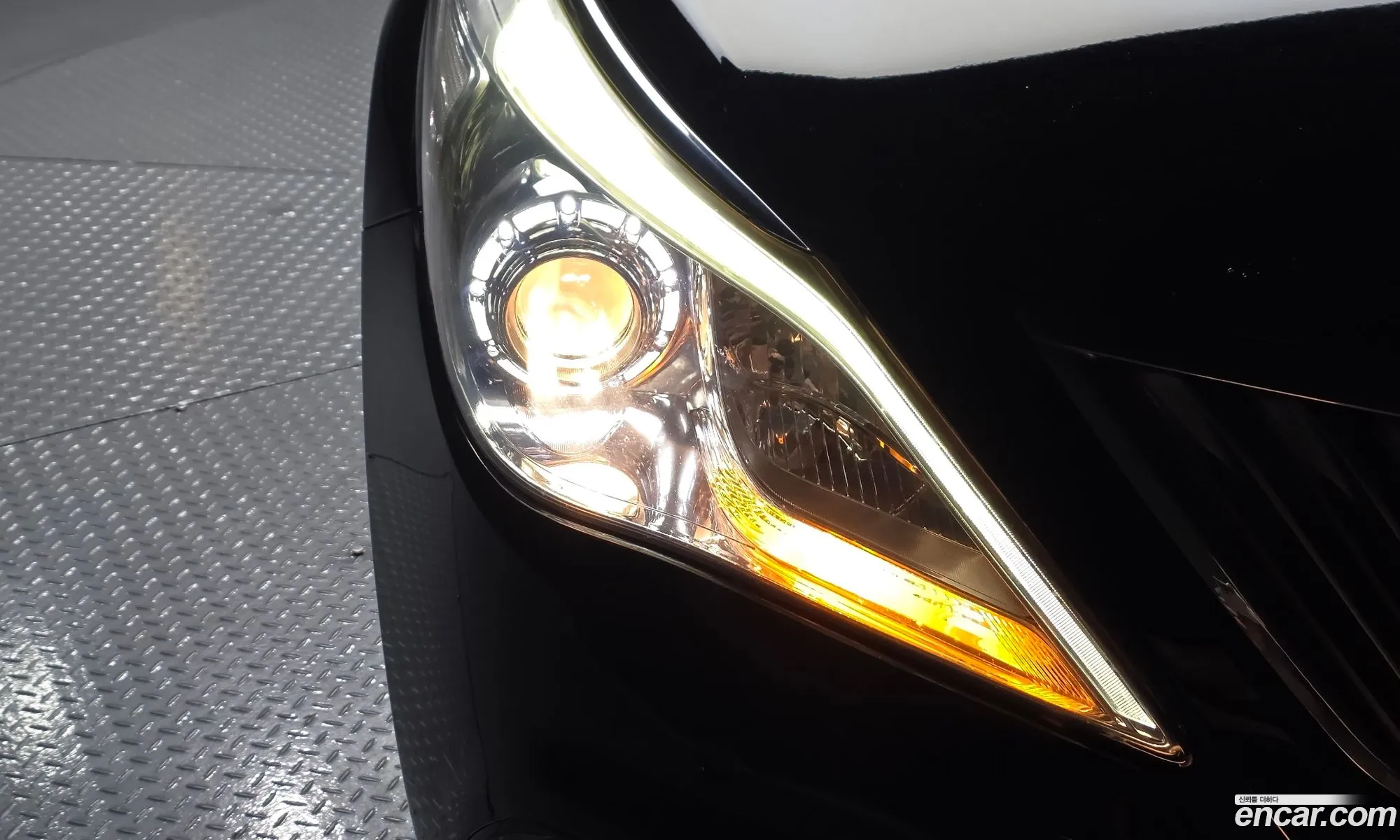 Hyundai Grandeur HG Hybrid 2015 — 2