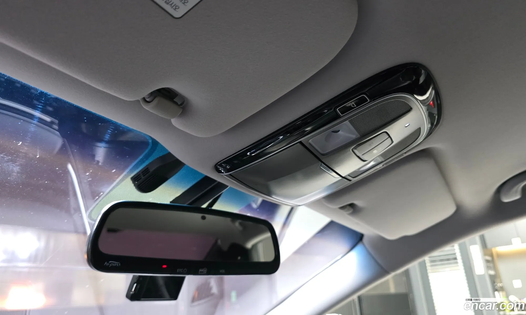 Hyundai Grandeur HG Hybrid 2015 — 23