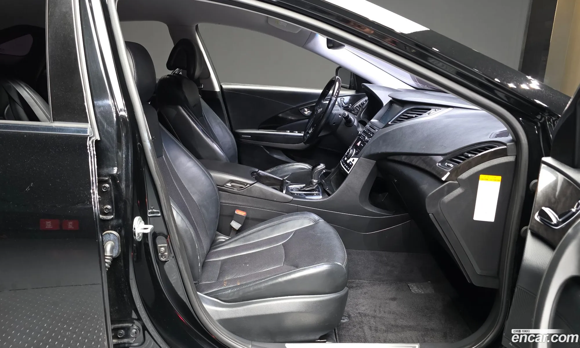 Hyundai Grandeur HG Hybrid 2015 — 24