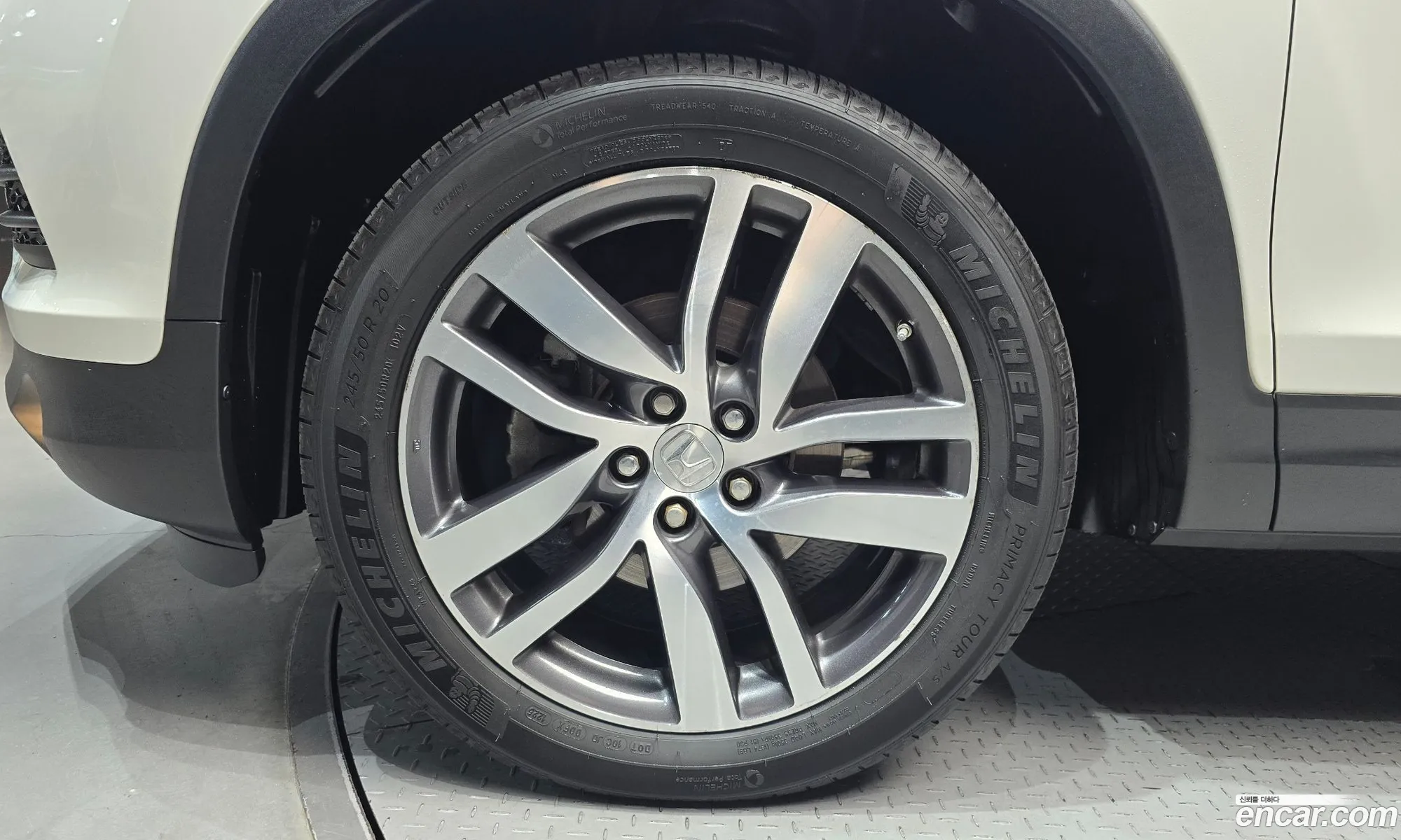 Honda Pilot 2018 5FNYF6850JB200559 — 7