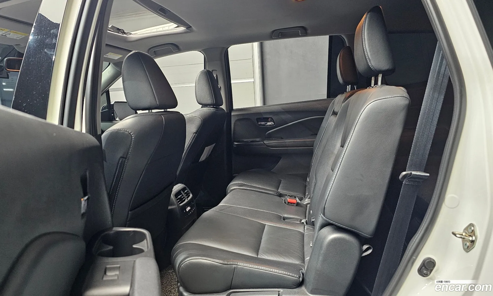 Honda Pilot 2018 5FNYF6850JB200559 — 2