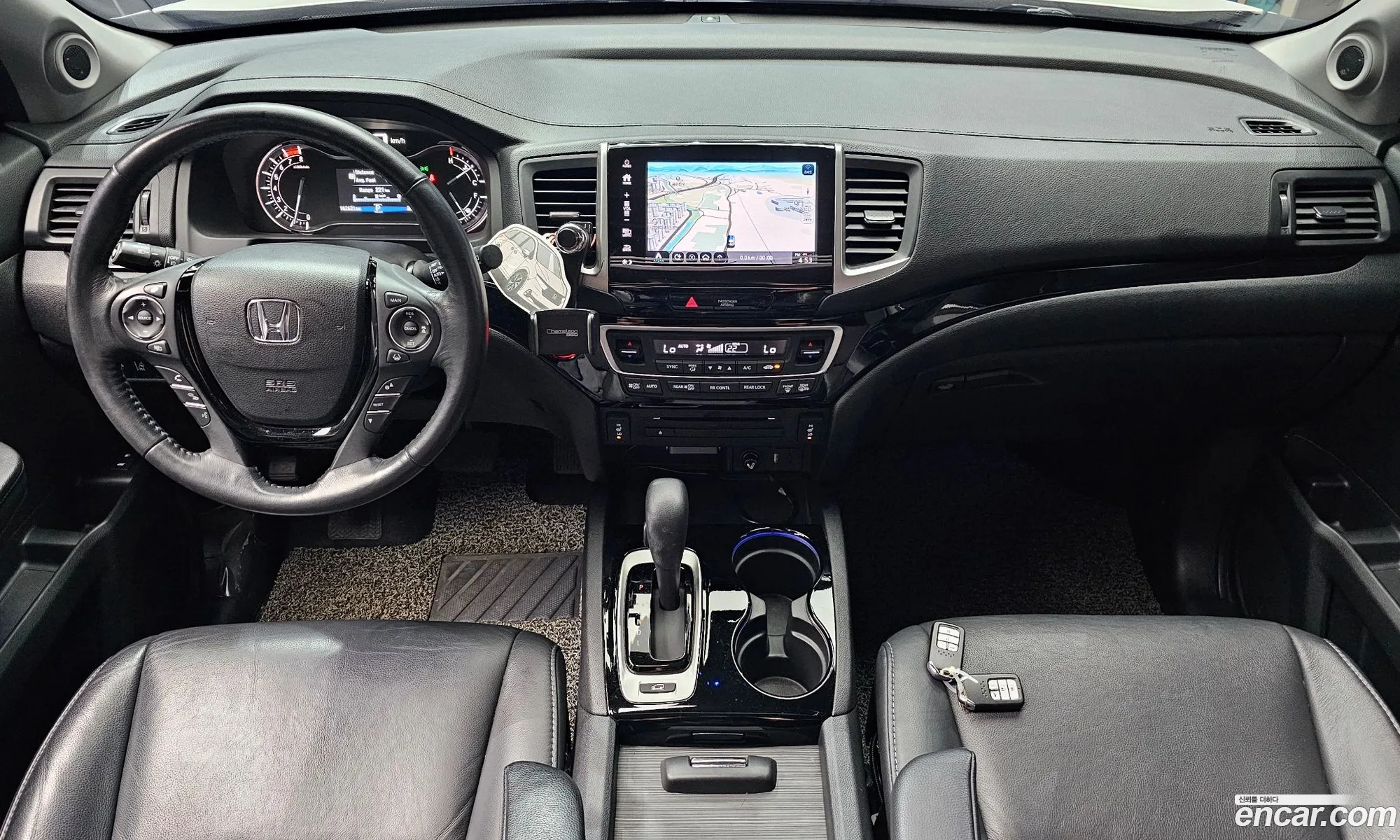 Honda Pilot 2018 5FNYF6850JB200559 — 13