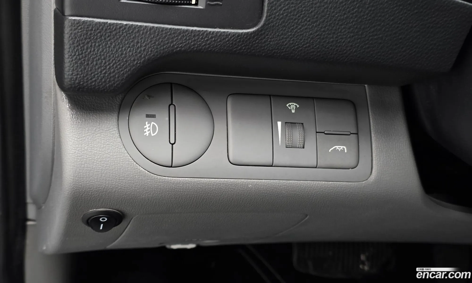 Hyundai Grand Starex 2013 — 16