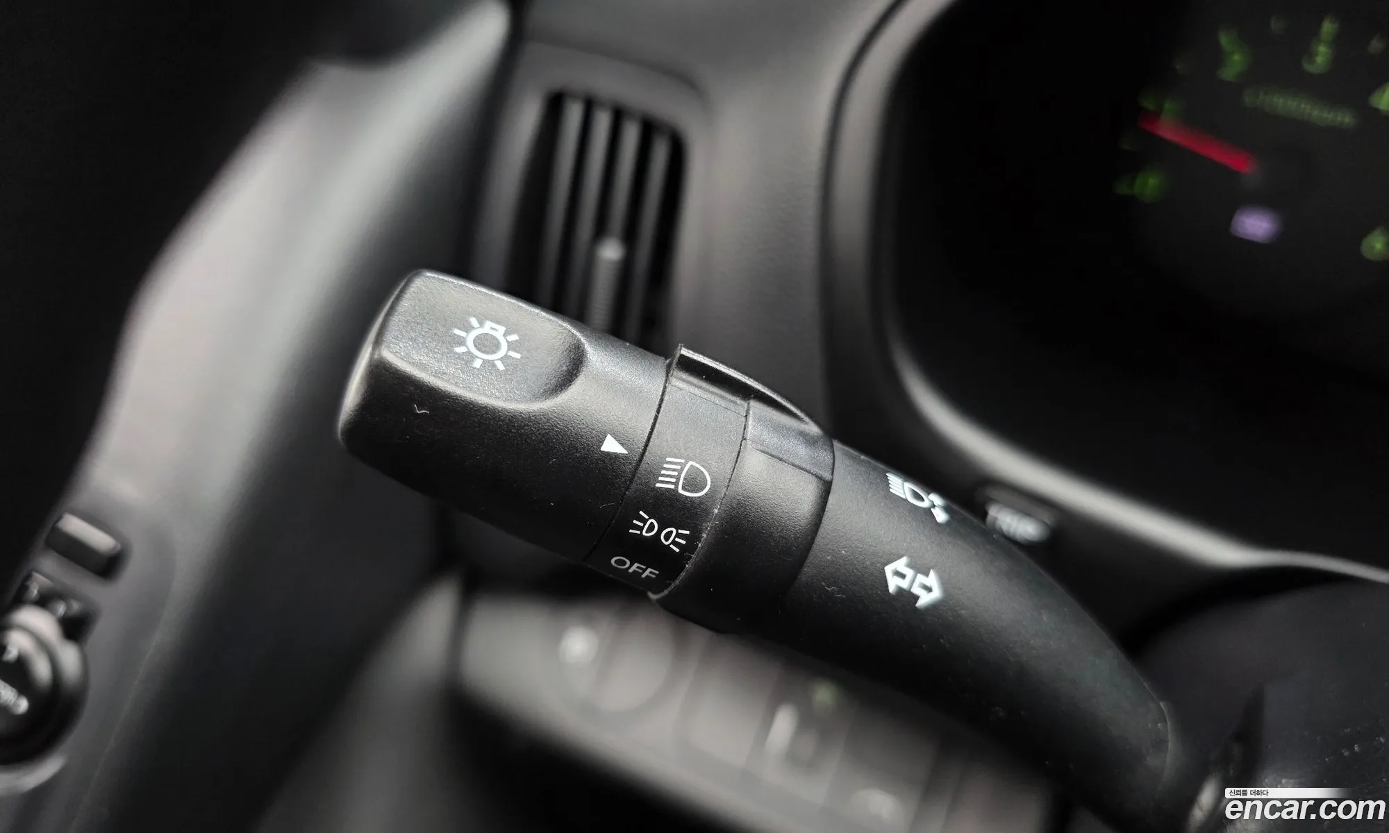 Hyundai Grand Starex 2013 — 4