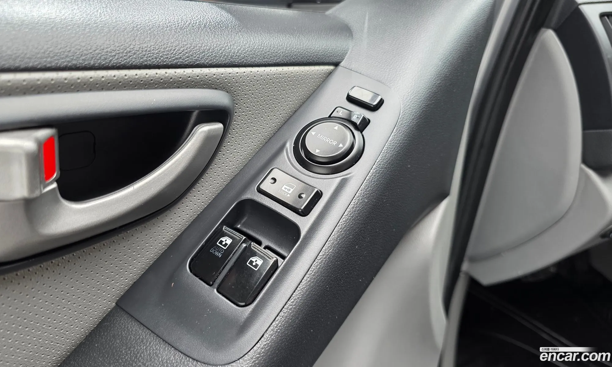 Hyundai Grand Starex 2013 — 8