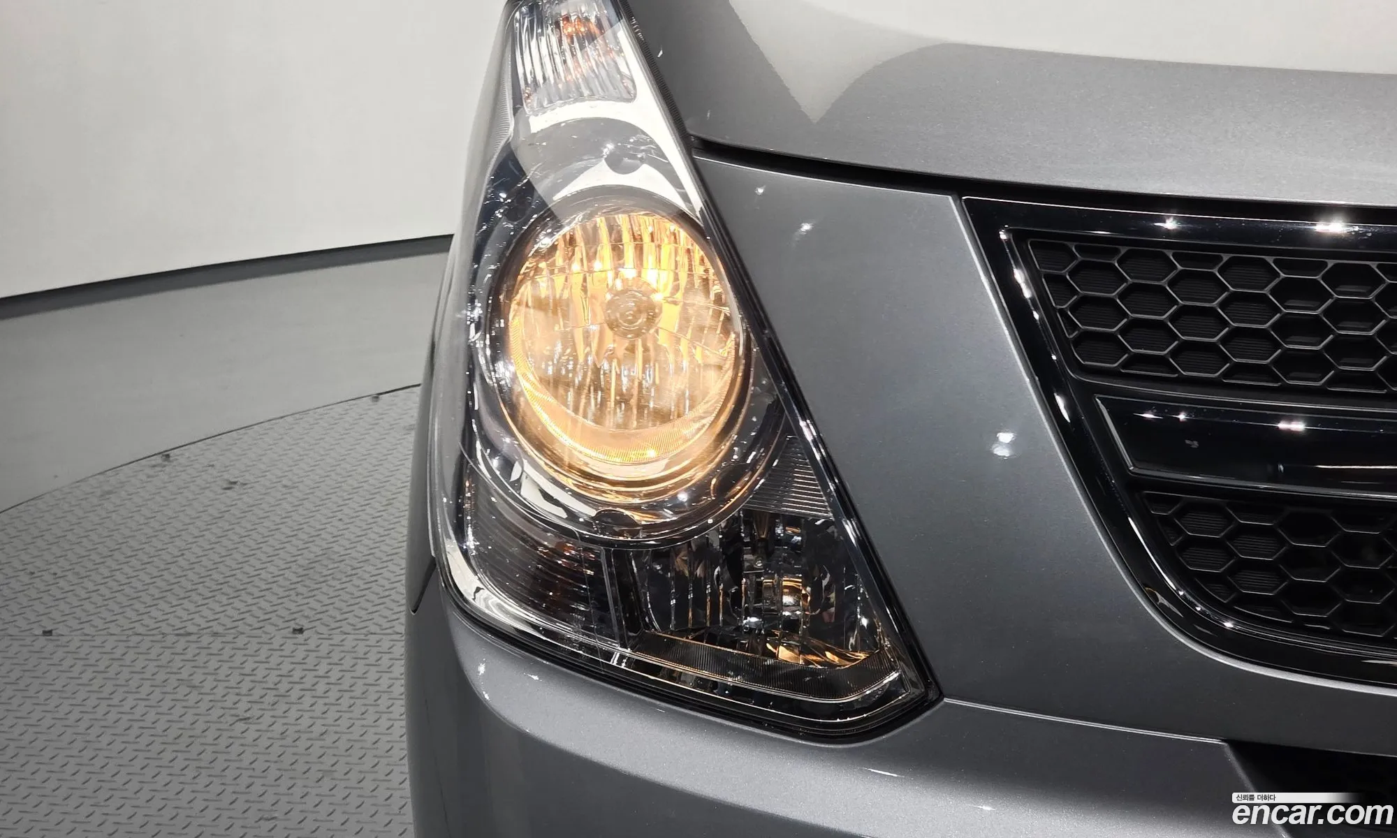 Hyundai Grand Starex 2013 — 25