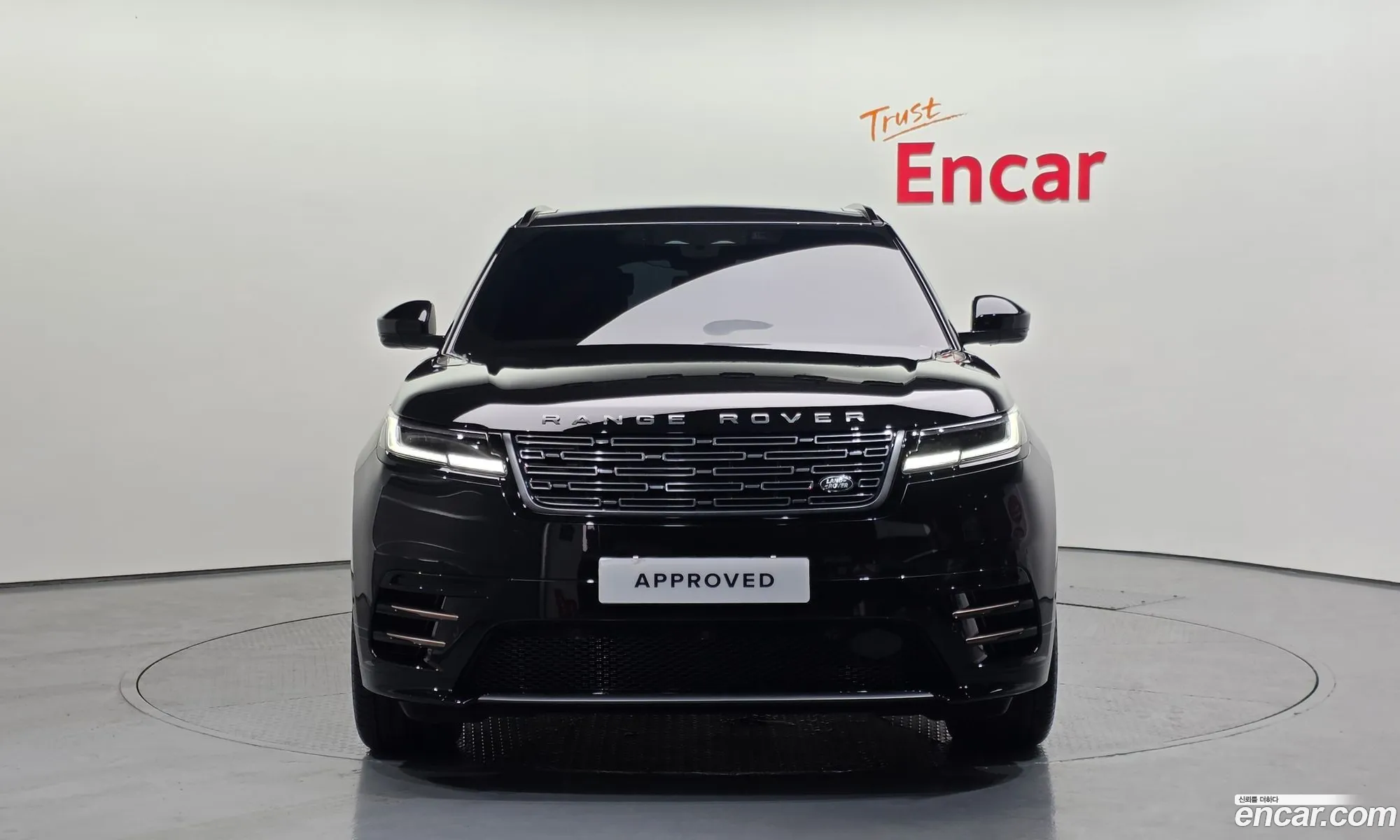 Land Rover Range Rover Velar 2025 SALYA2BU4SA810961 — 9