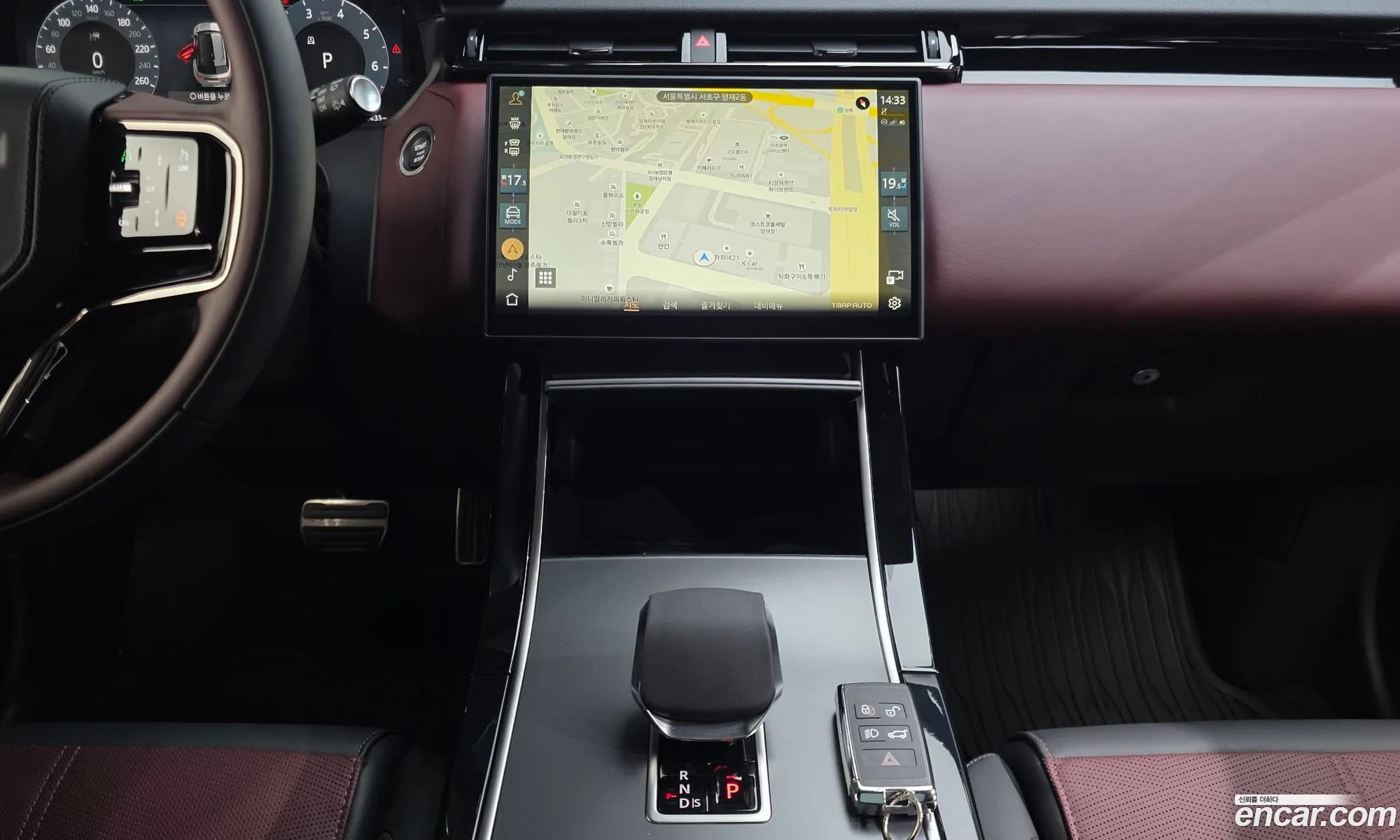 Land Rover Range Rover Velar 2025 SALYA2BU4SA810961 — 16
