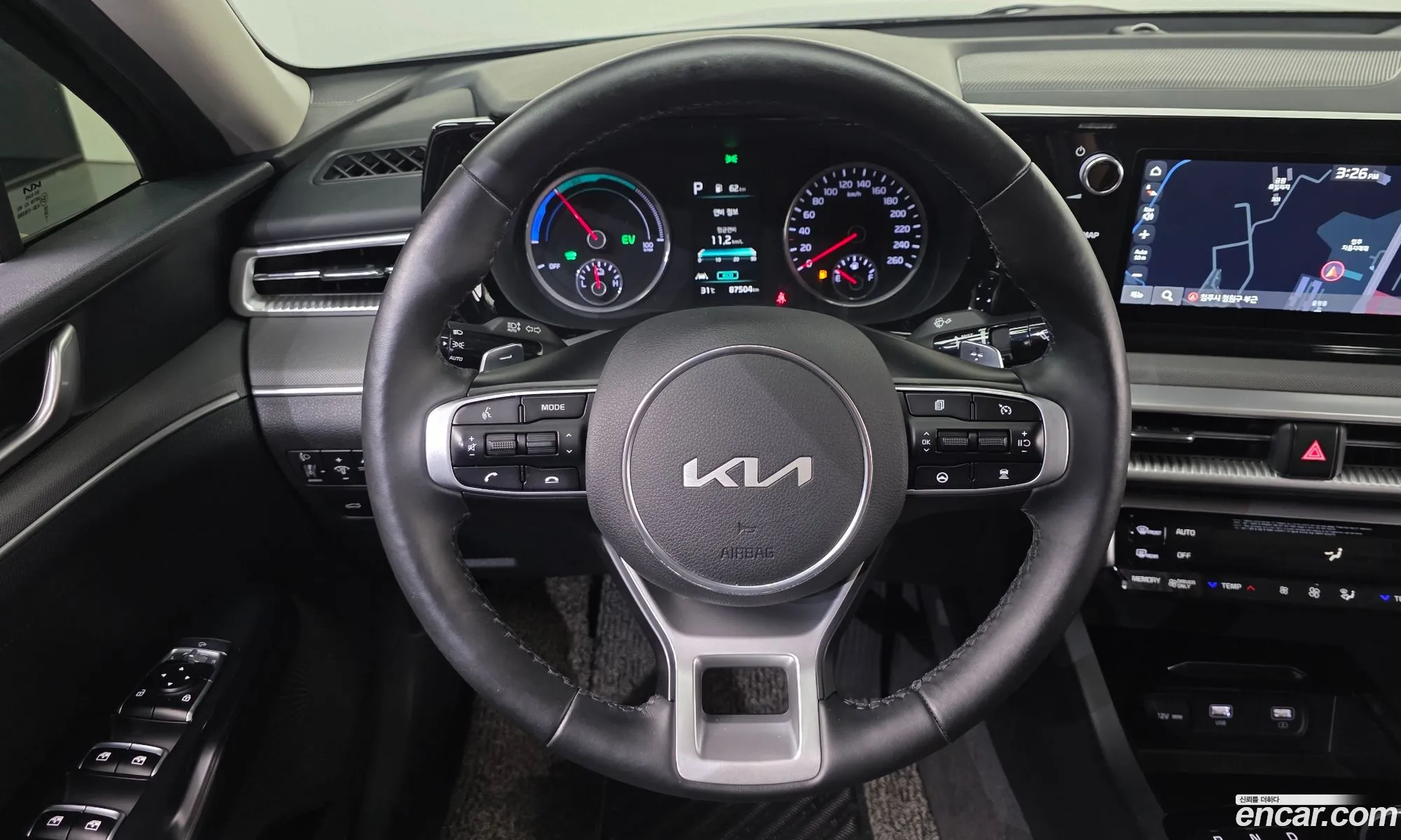 Kia K5 Hybrid 2021 — 17