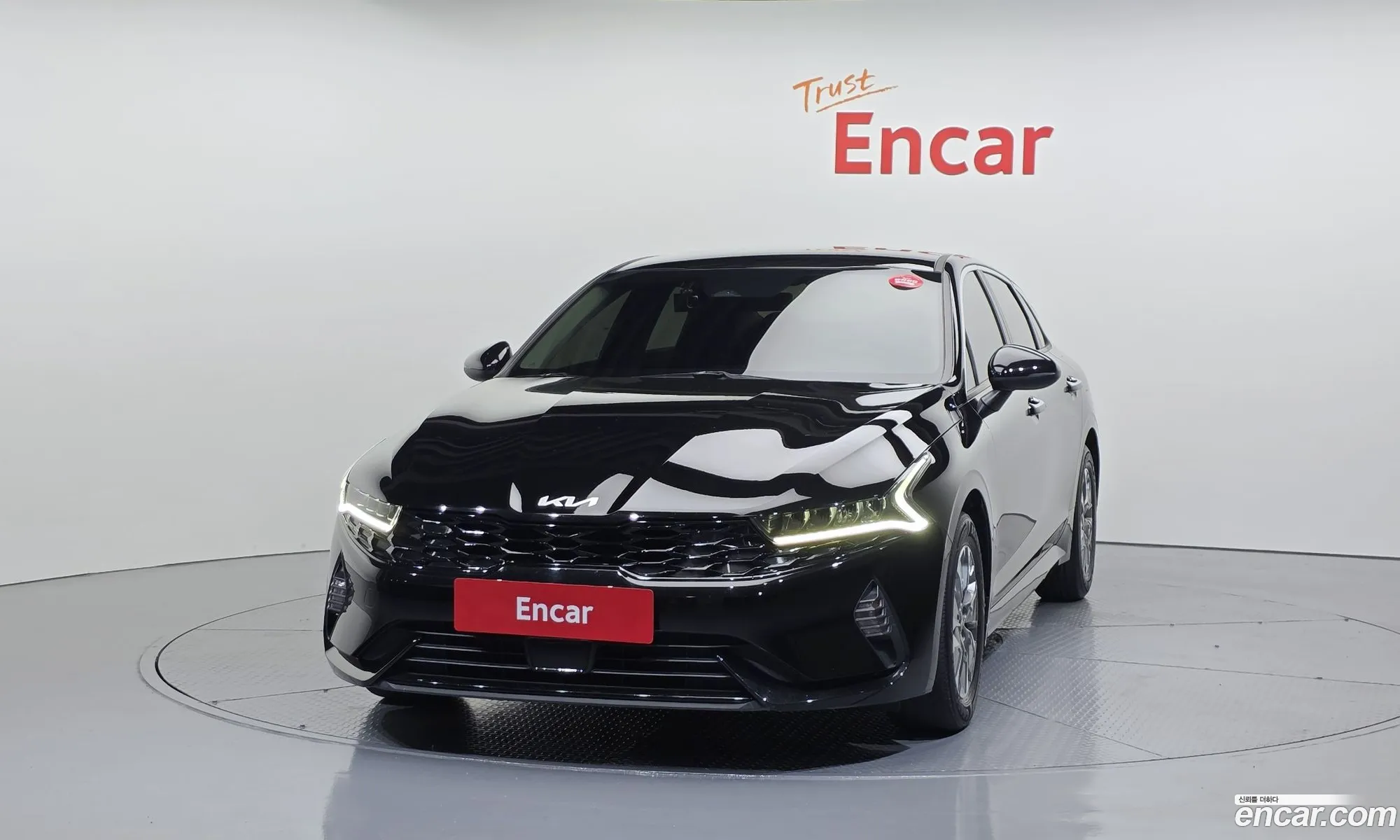 Kia K5 Hybrid 2021 — 8