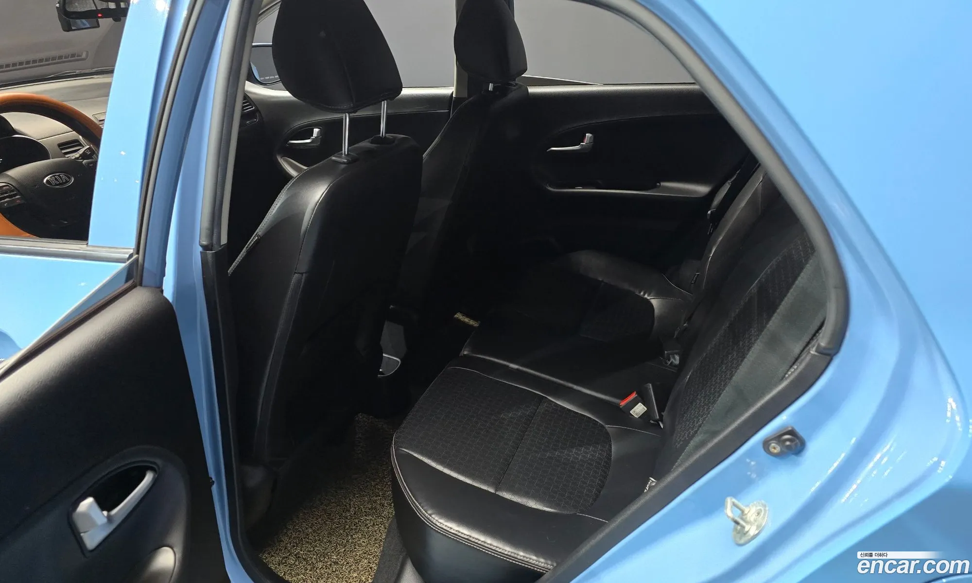 Kia Morning 2015 — 31