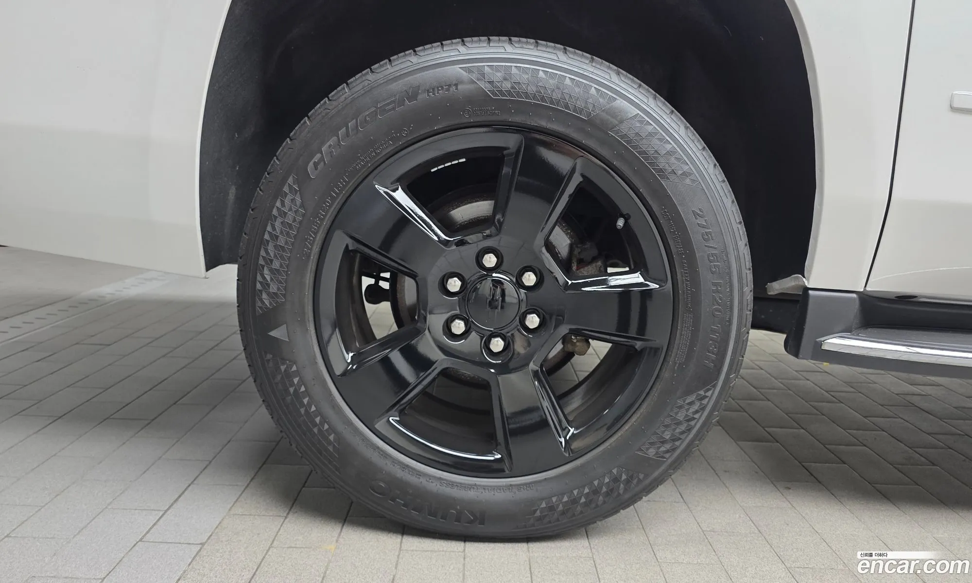 Chevrolet Suburban 2017 — 5