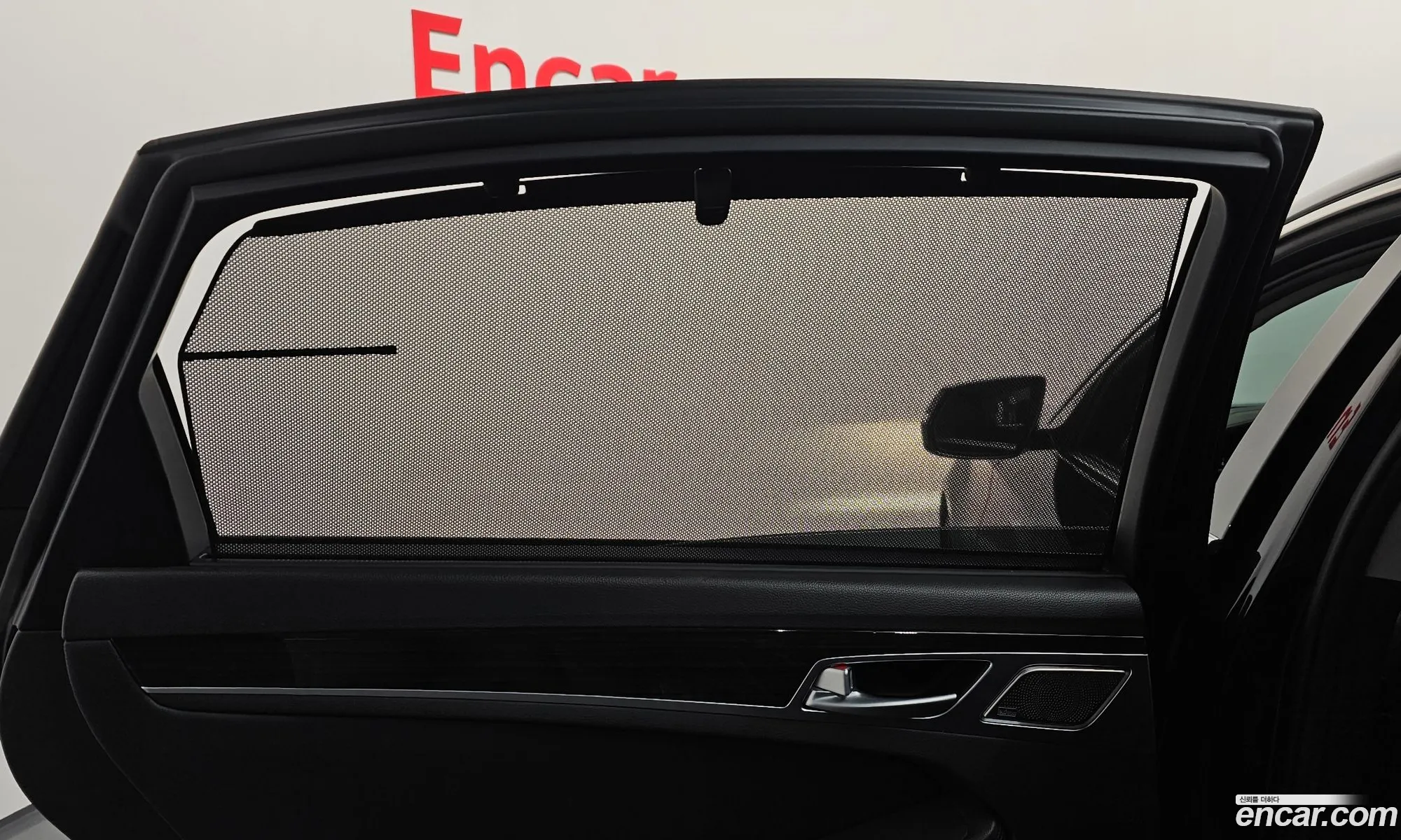 Genesis G80 2020 KMHGM41DDLU344743 — 5