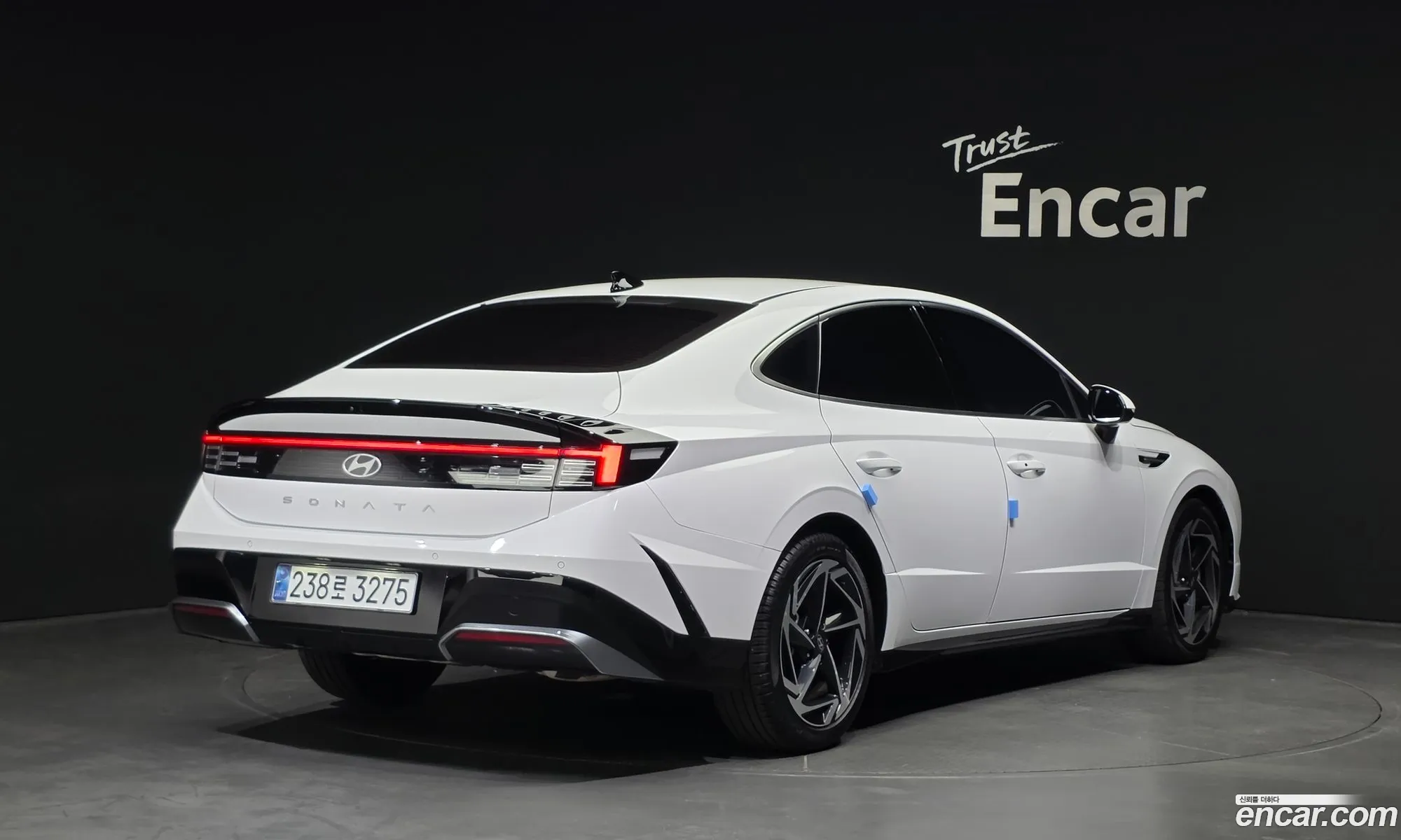 Hyundai Sonata the Edge 2023 — 8