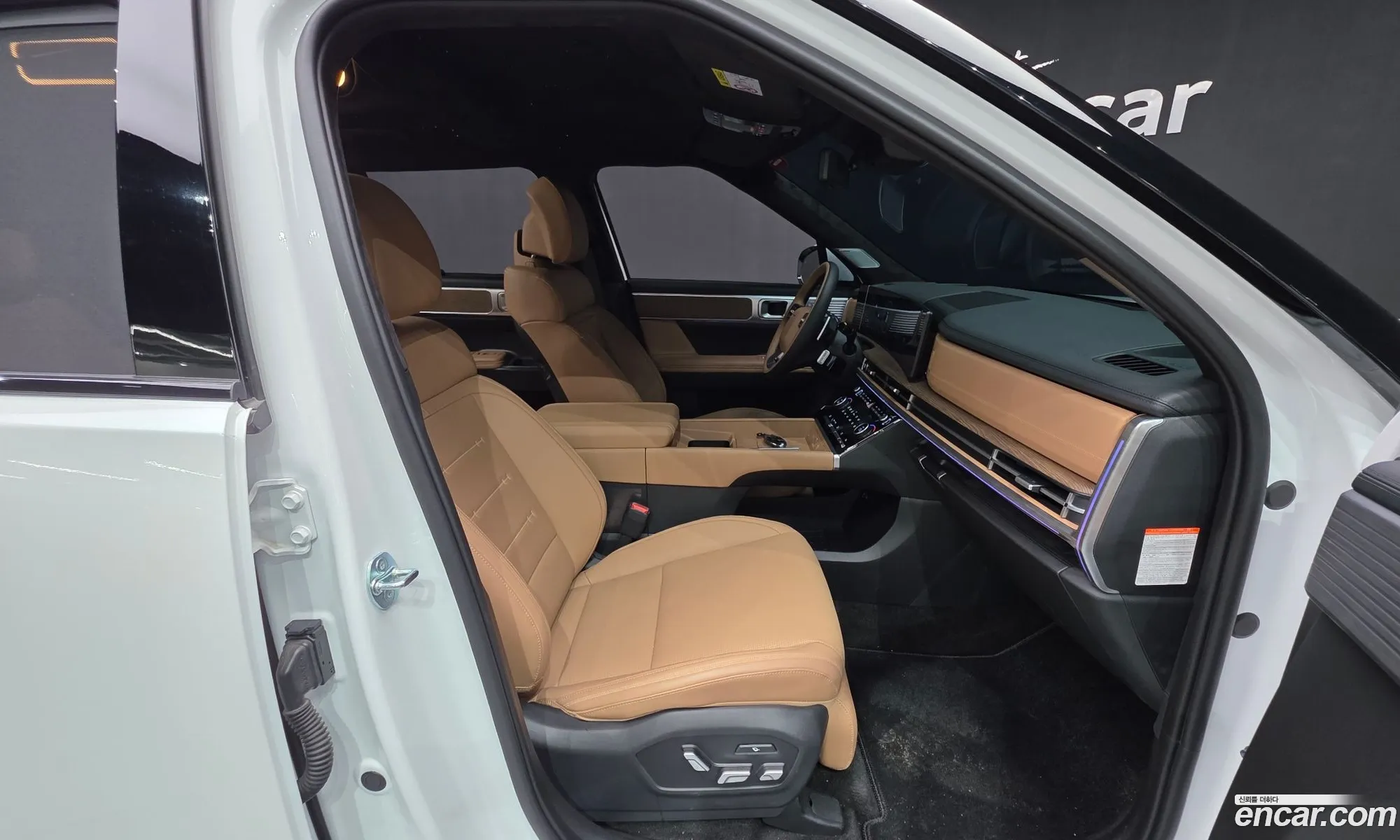Hyundai Santa Fe 2025 — 26