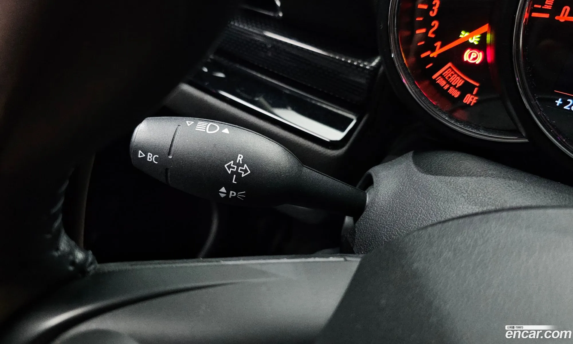 Mini Cooper Clubman 2019 — 32