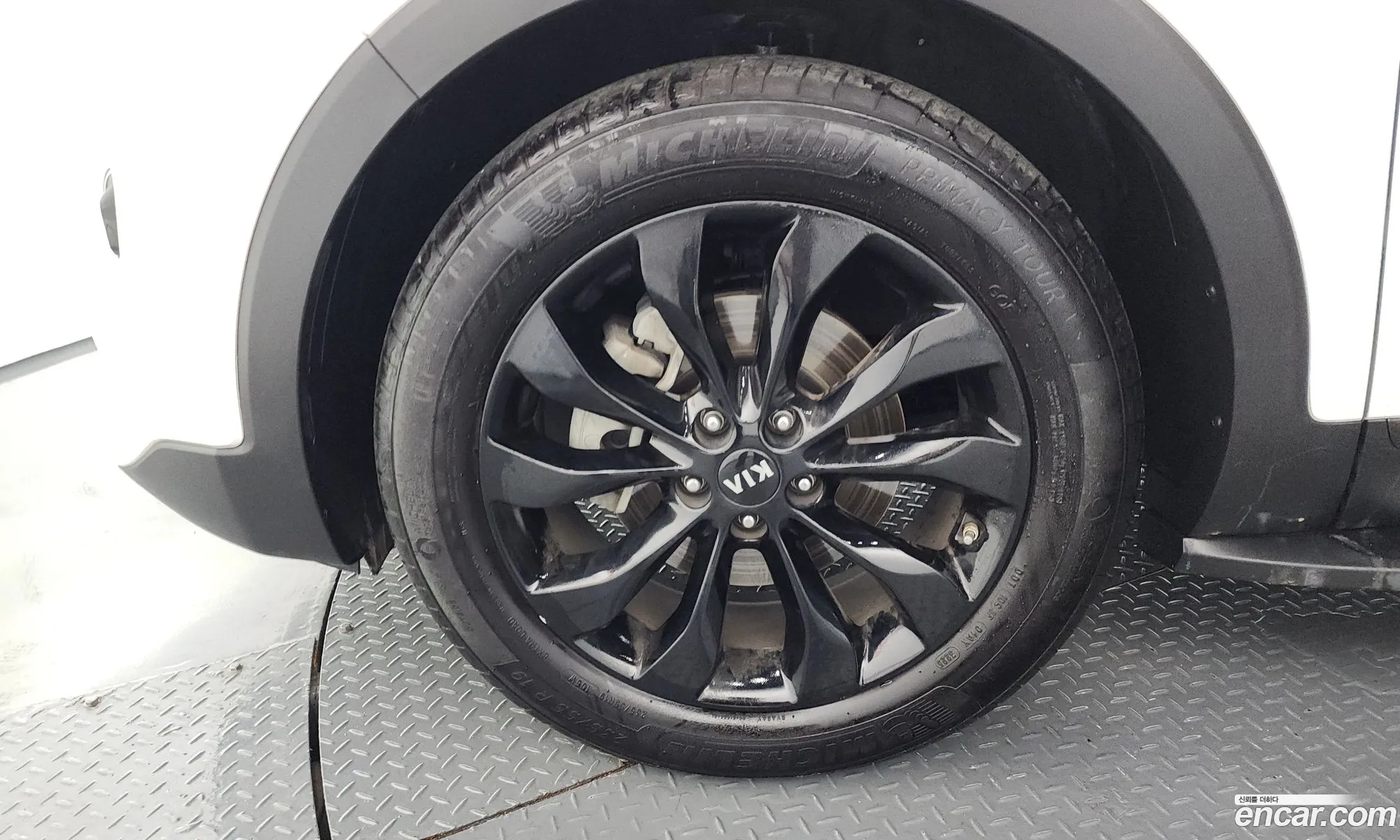 Kia Sorento 2018 — 16