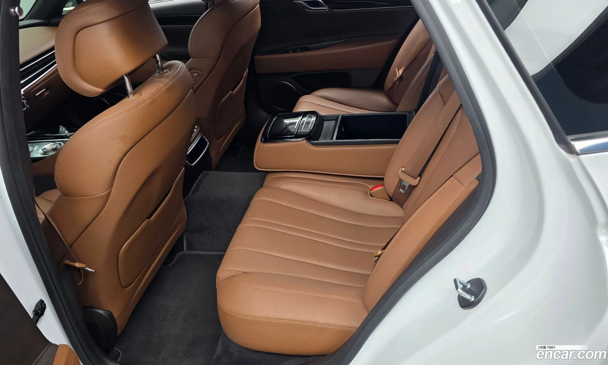 Genesis G80 2022 — 6