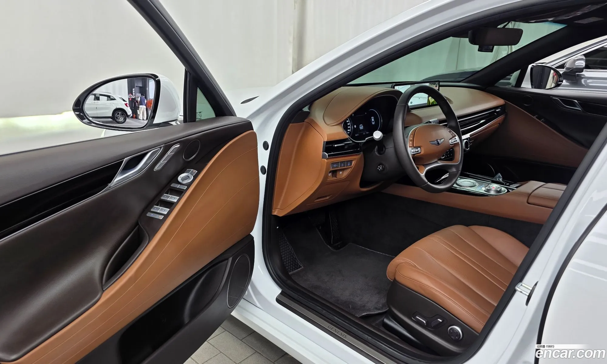 Genesis G80 2022 — 23