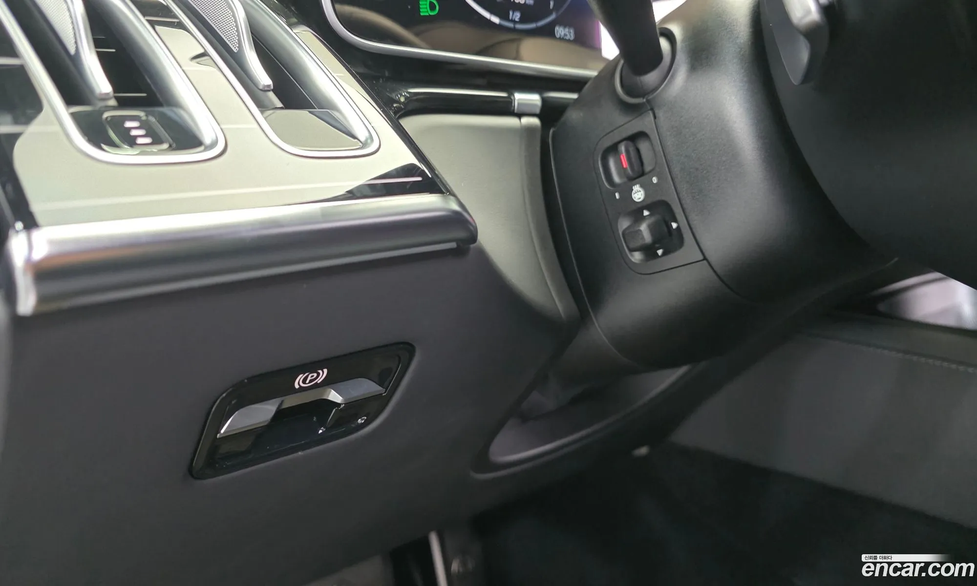 Mercedes-Benz S-Class W223 2021 — 17