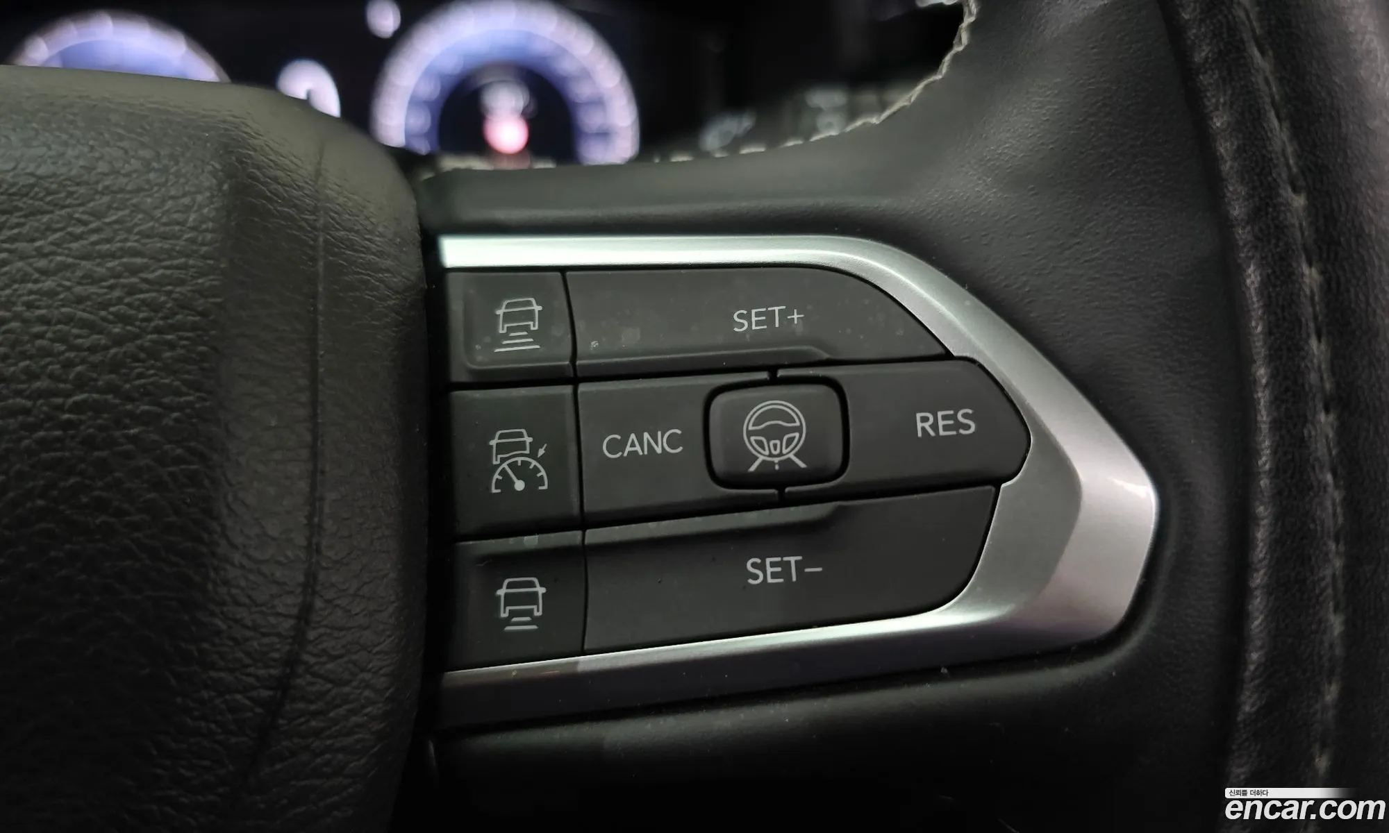 Jeep Compass 2022 3C4NJDEB8NT173425 — 11