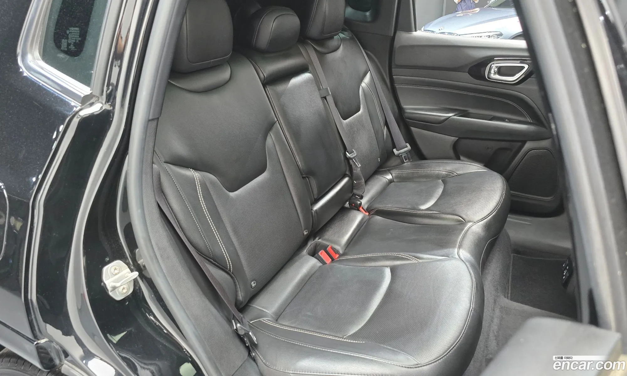 Jeep Compass 2022 3C4NJDEB8NT173425 — 12