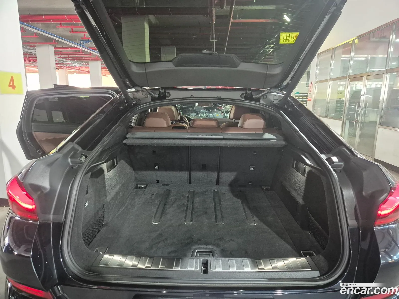 BMW X6 2021 — 2