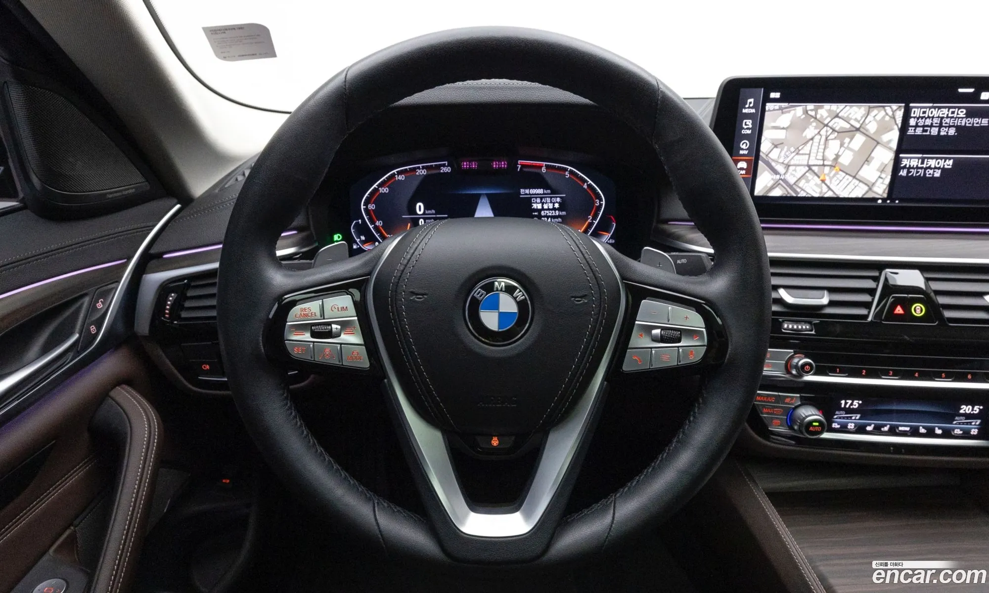 BMW 5 Series 2022 — 12