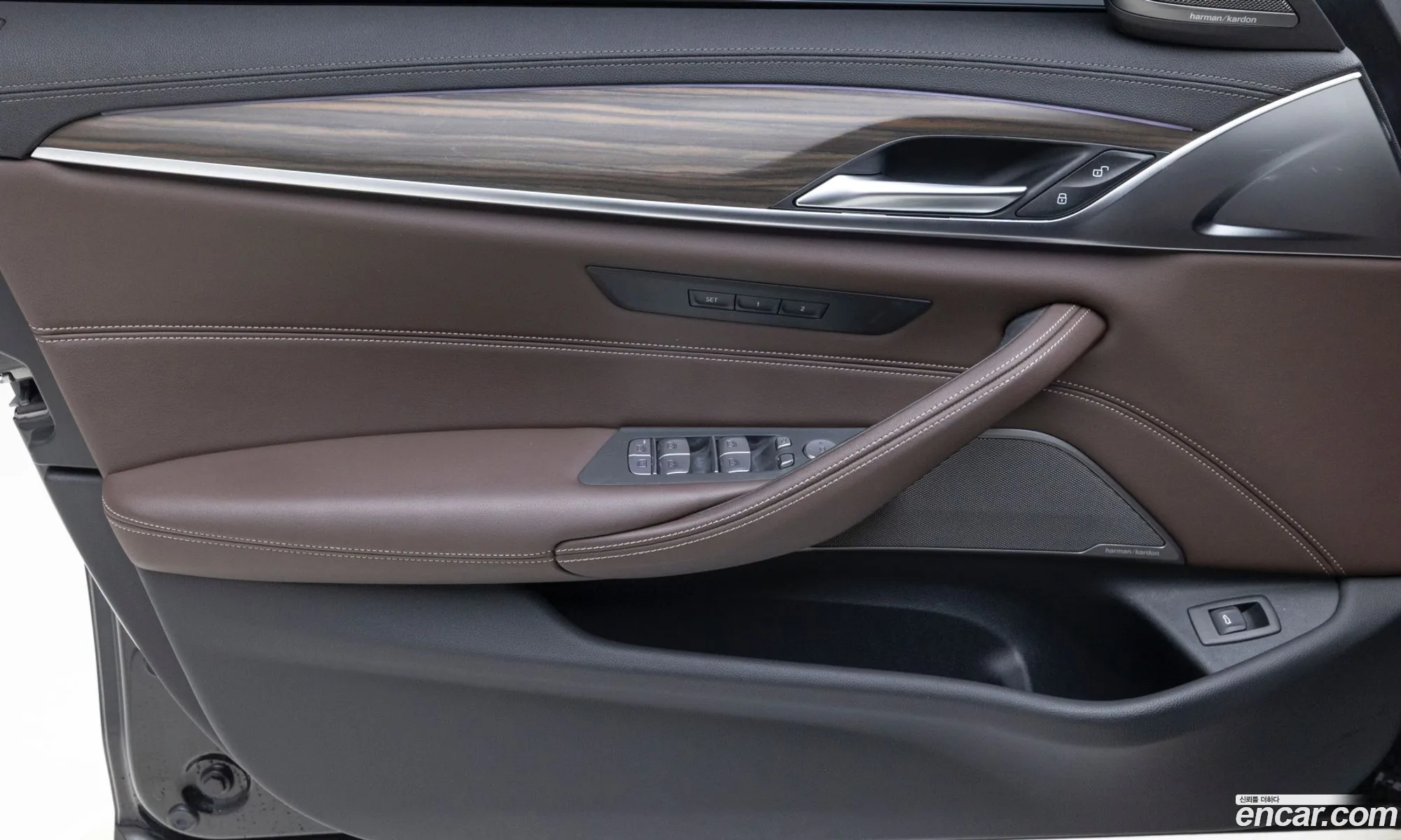 BMW 5 Series 2022 — 16