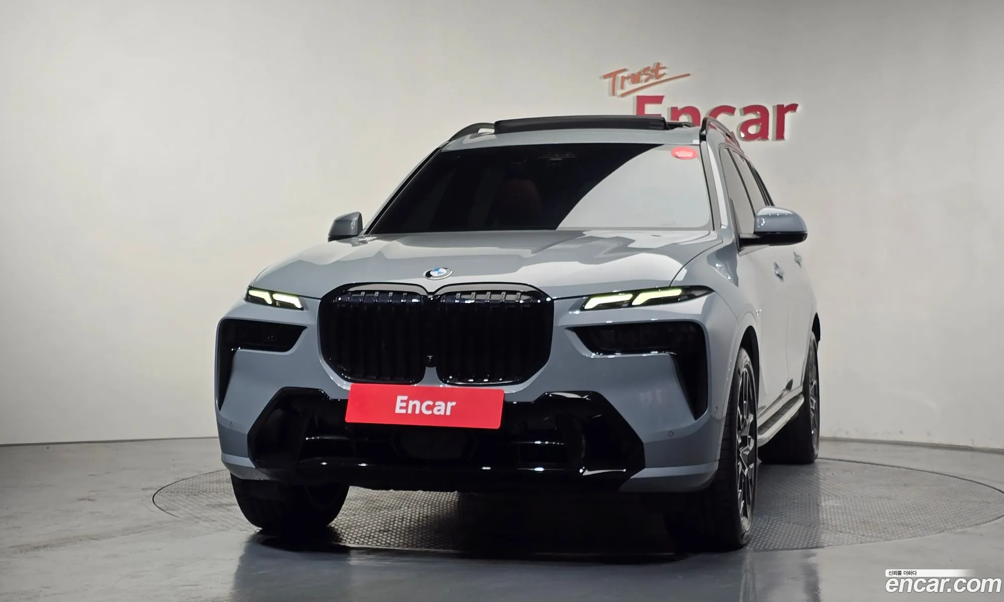 BMW X7 2024 — 32