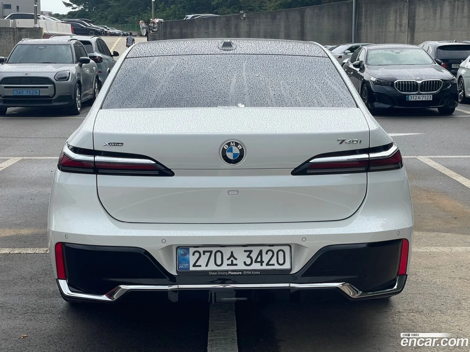BMW 7 Series 2025 — 13