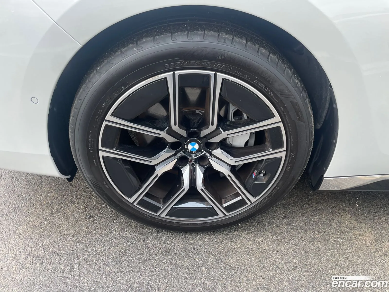 BMW 7 Series 2025 — 14