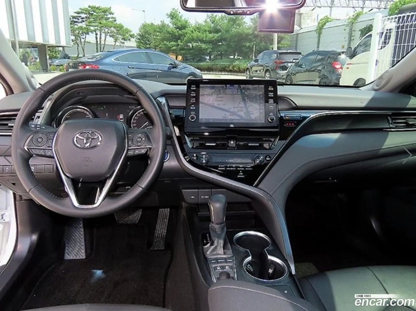 Toyota Camry 2024 — 19