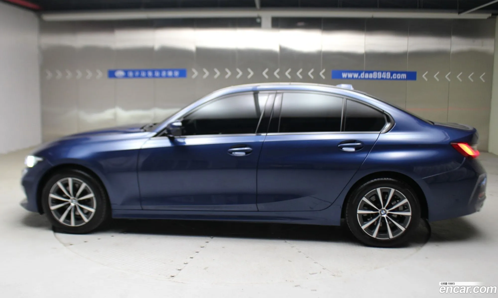 BMW 3 Series 2023 — 5